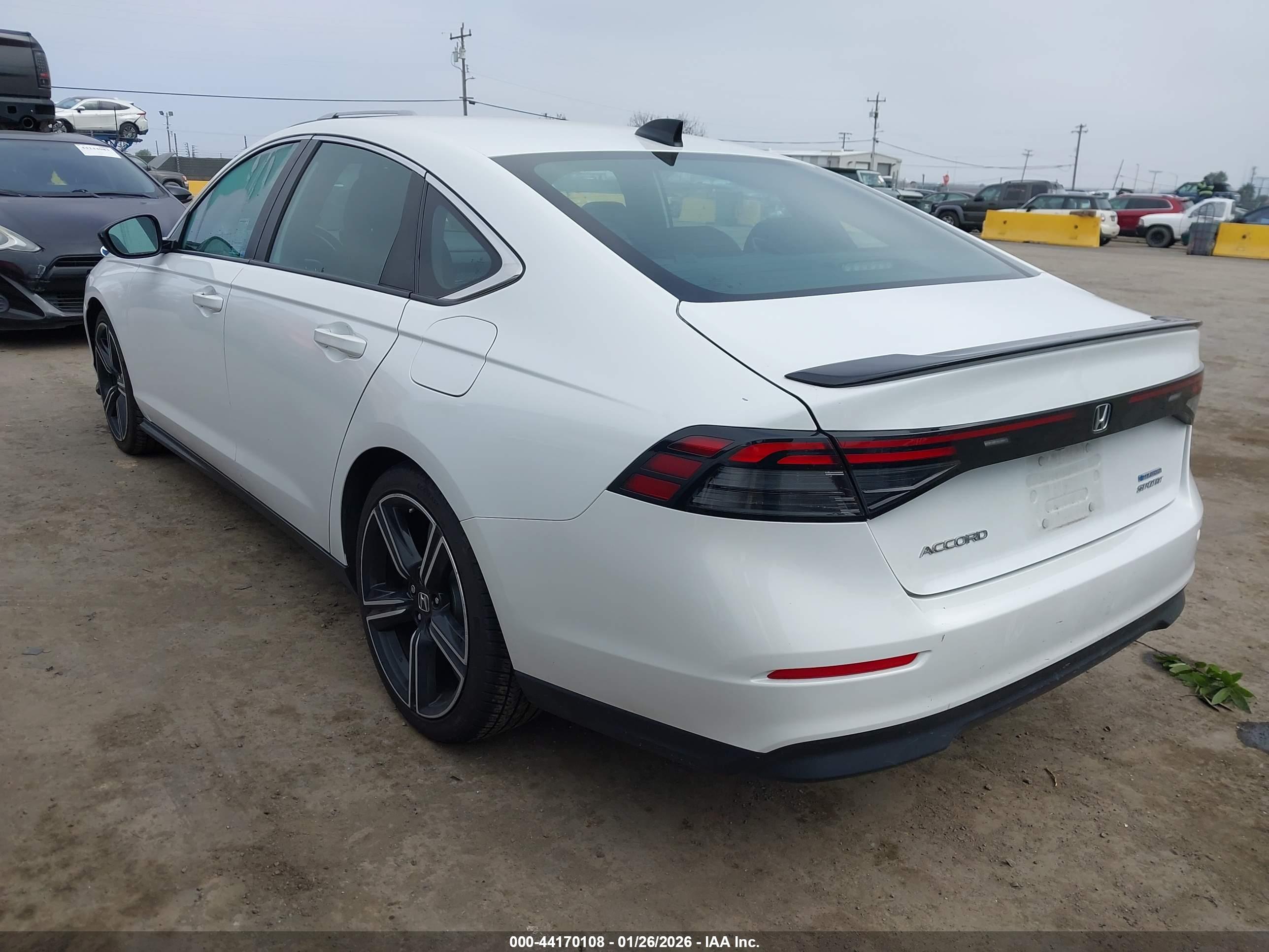 HONDA ACCORD image 3