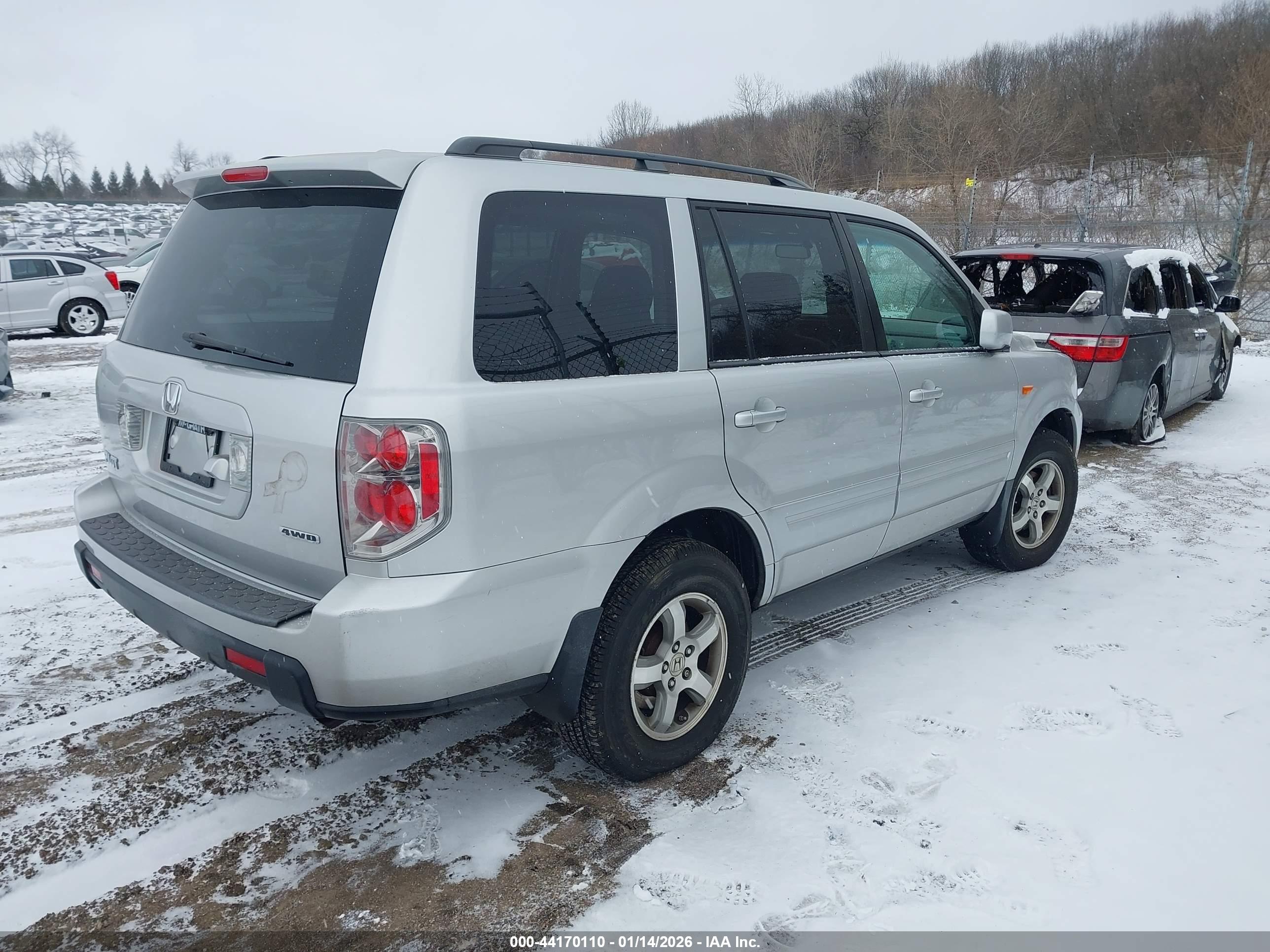HONDA PILOT image 4