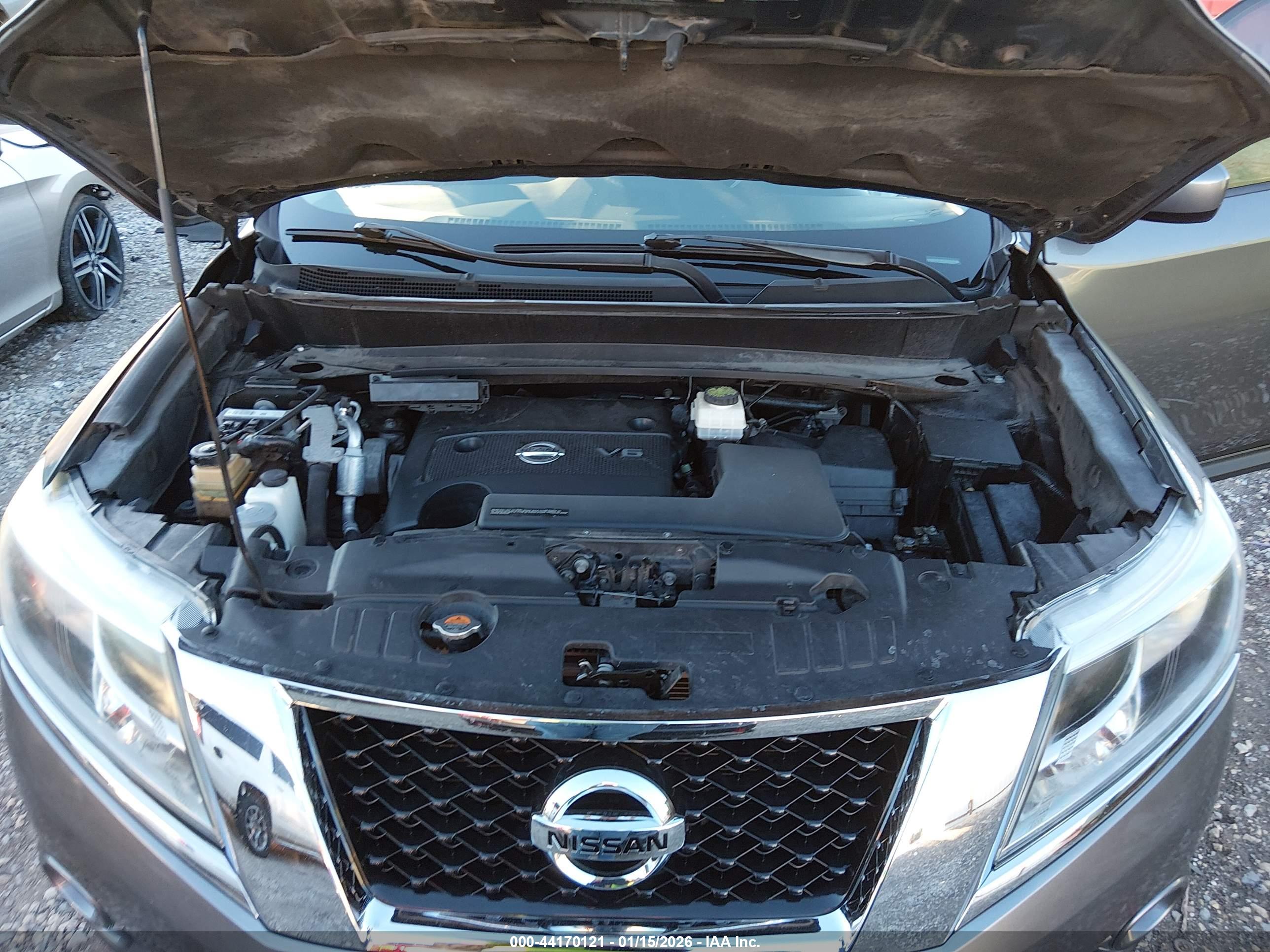 NISSAN PATHFINDER image 10