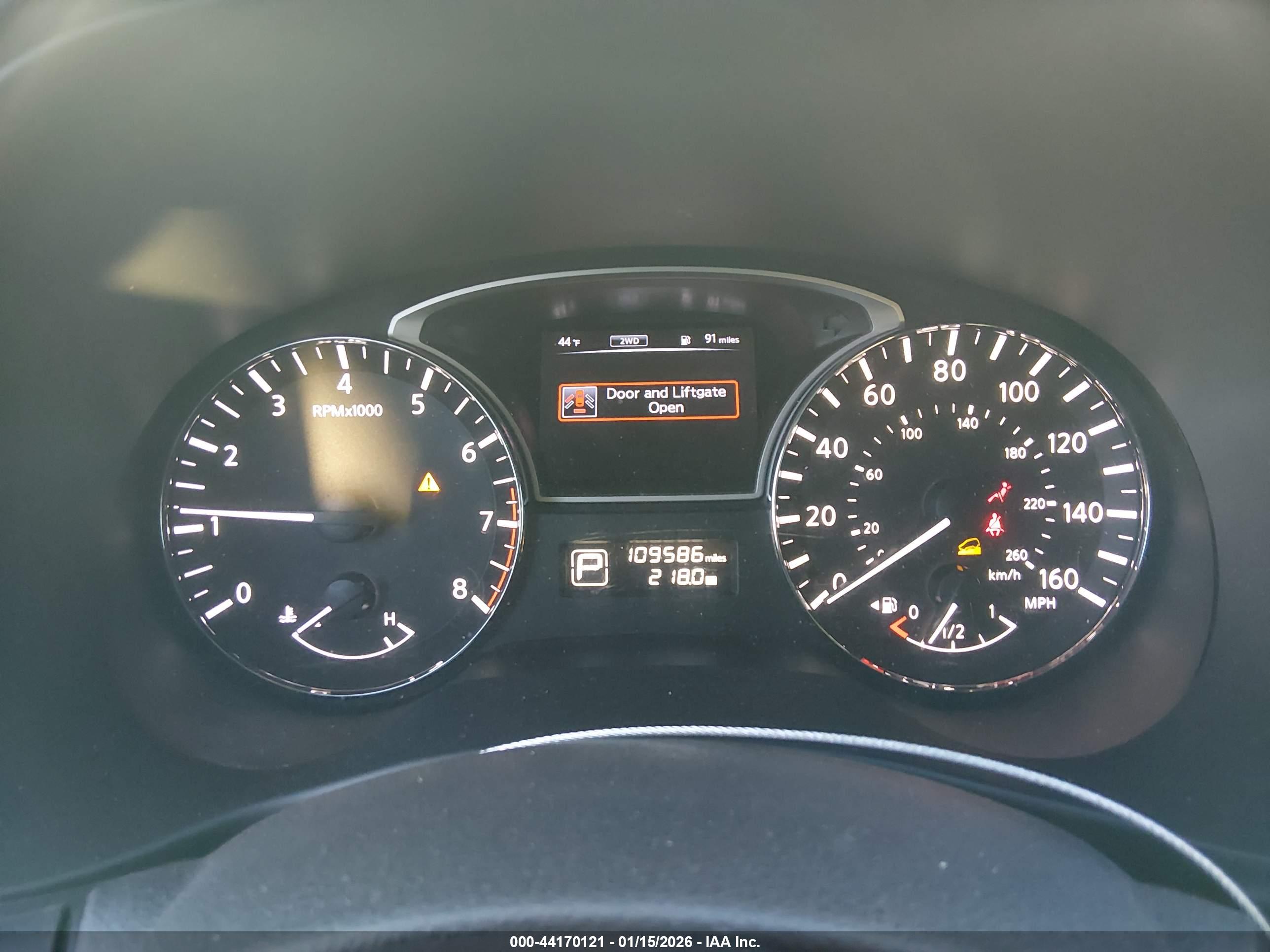 NISSAN PATHFINDER image 7