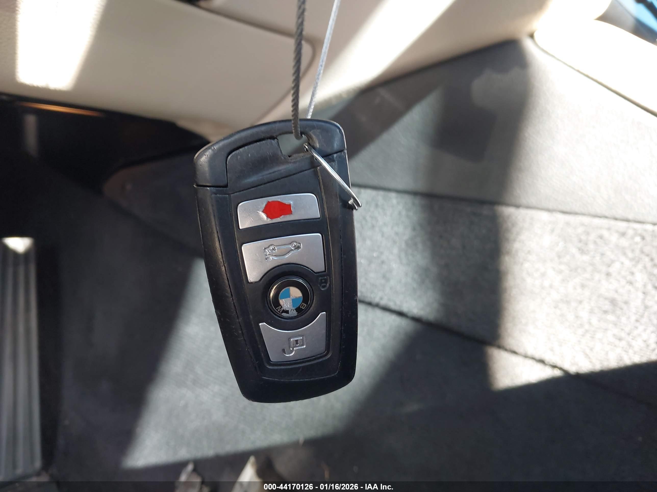 BMW 528I image 11