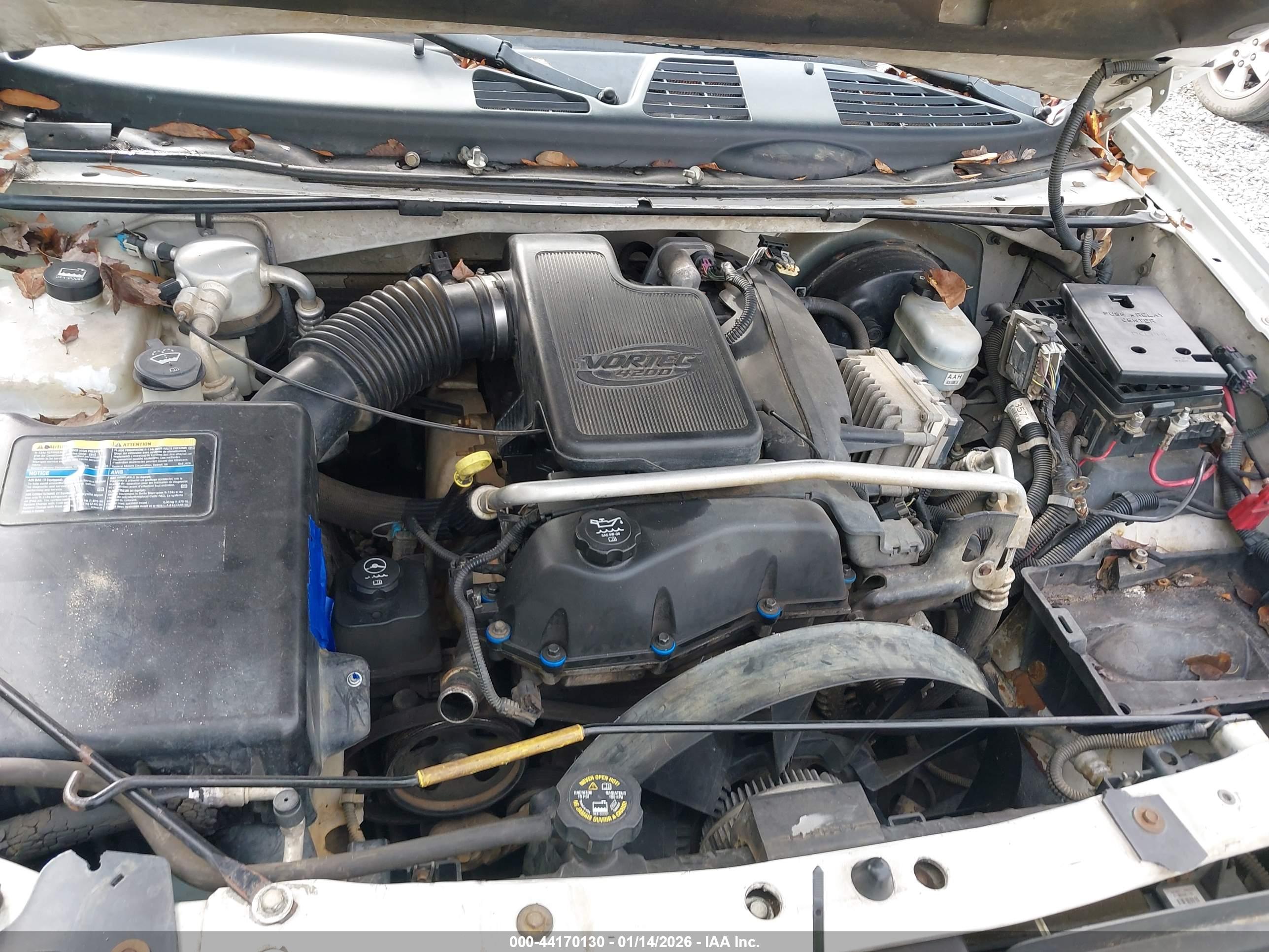 GMC ENVOY image 10
