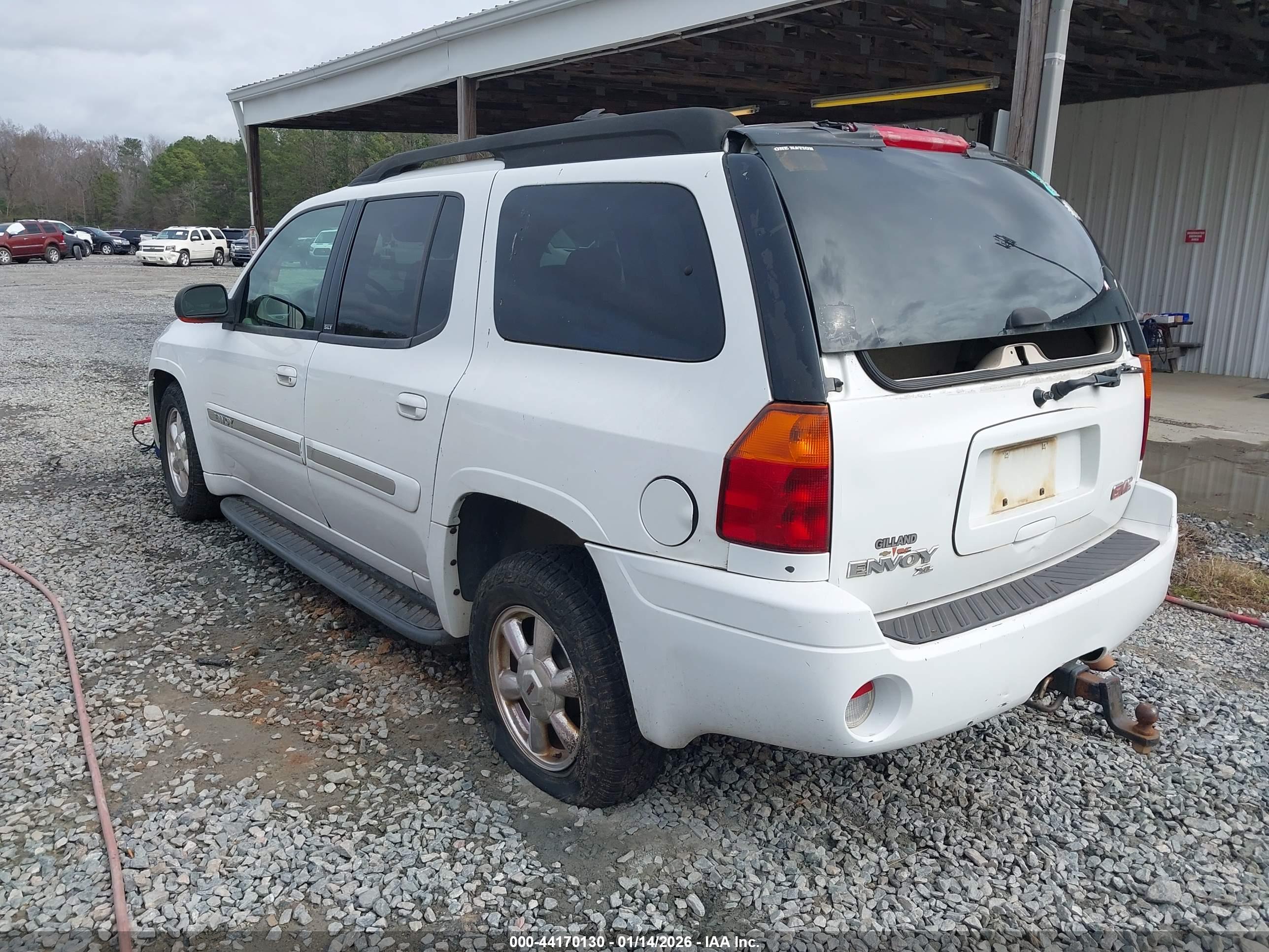 GMC ENVOY image 3
