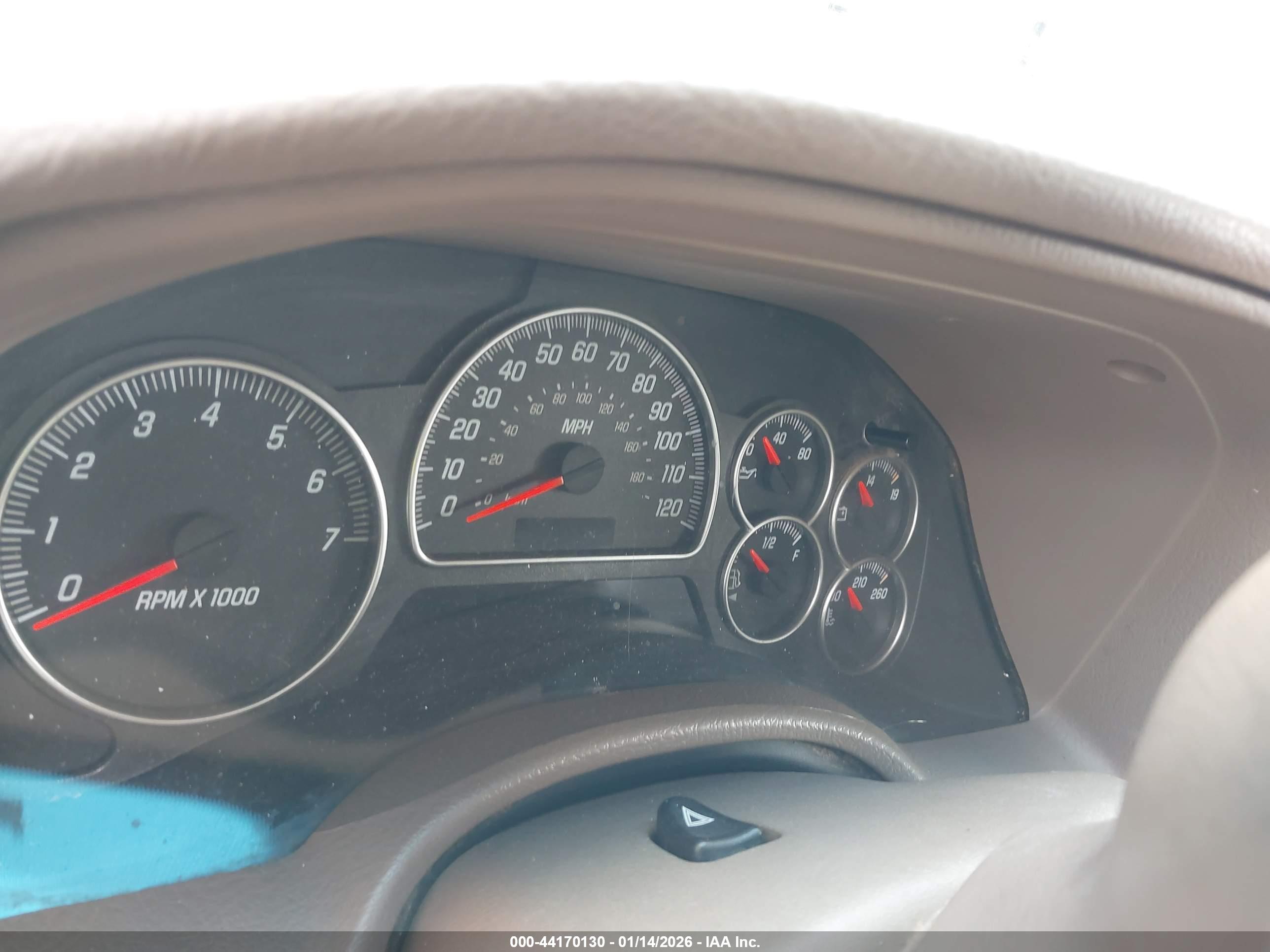GMC ENVOY image 7