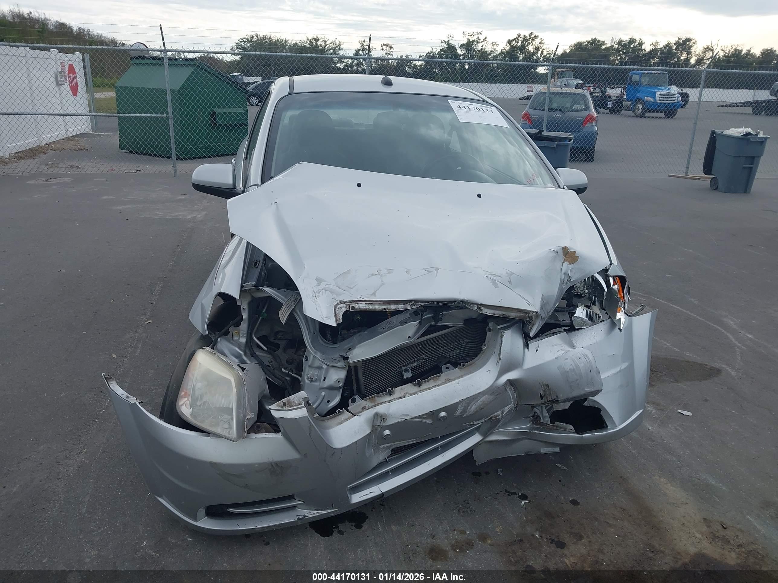 CHEVROLET AVEO image 6