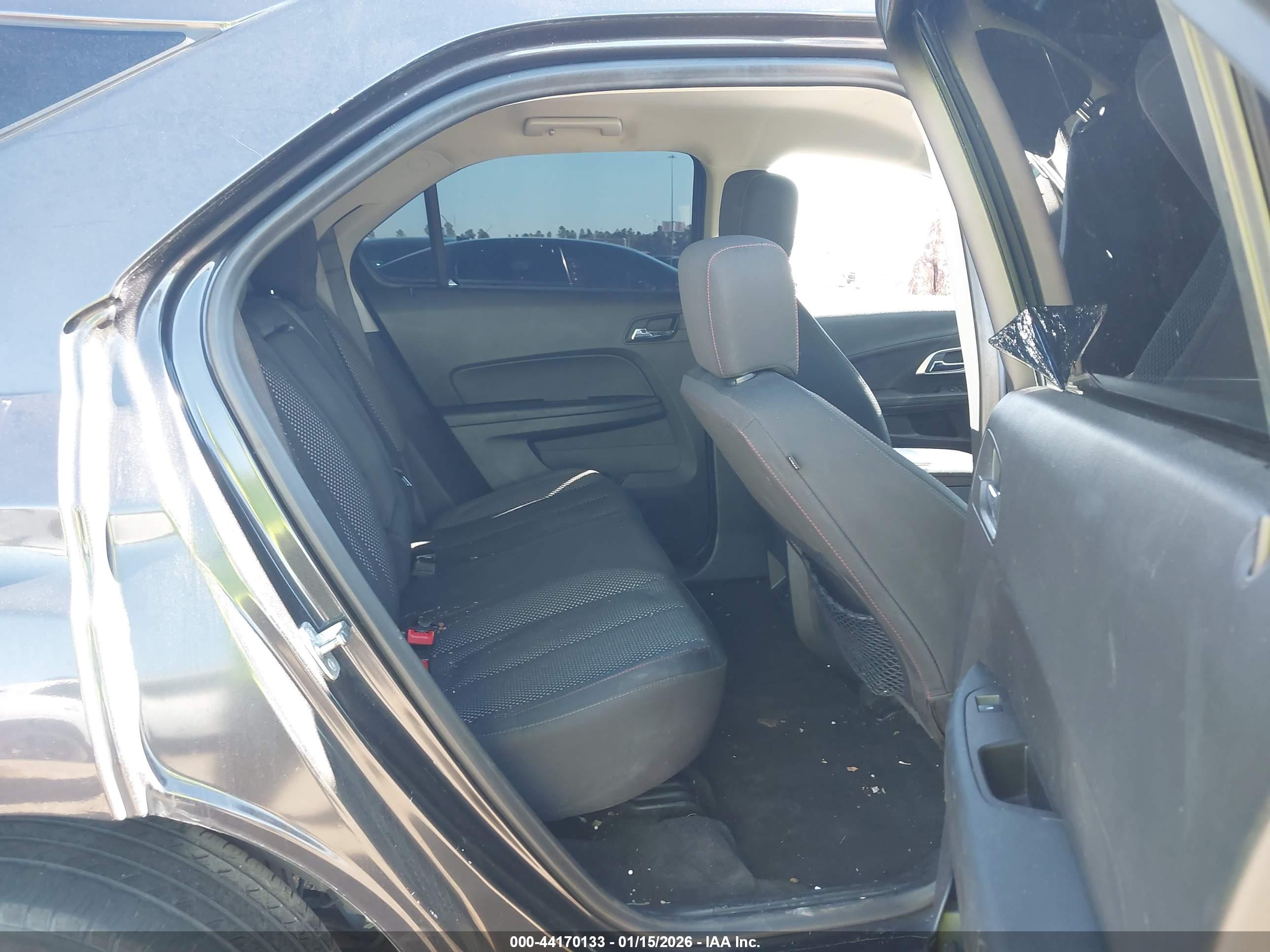 CHEVROLET EQUINOX image 8