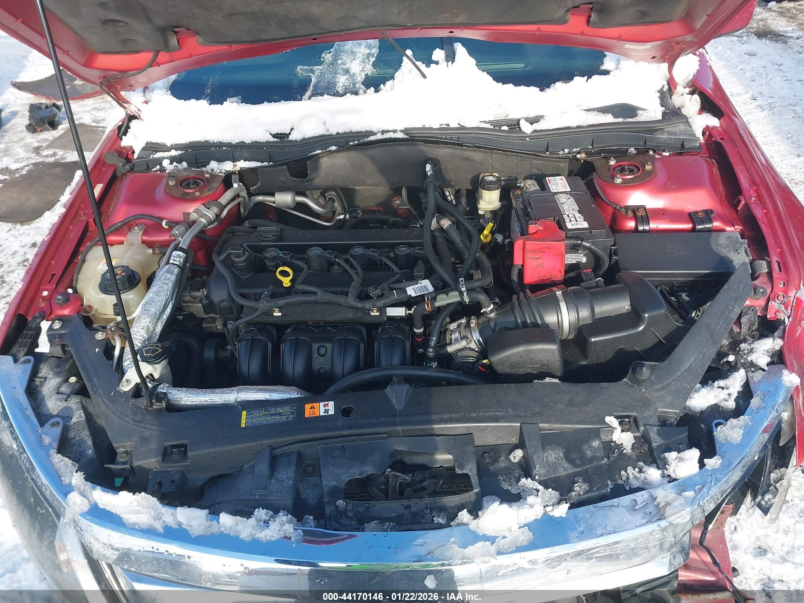 FORD FUSION image 10