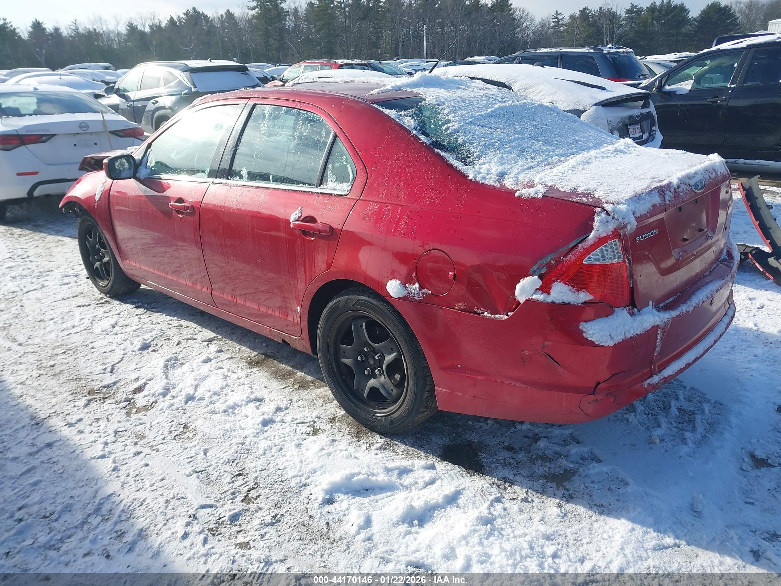 FORD FUSION image 3