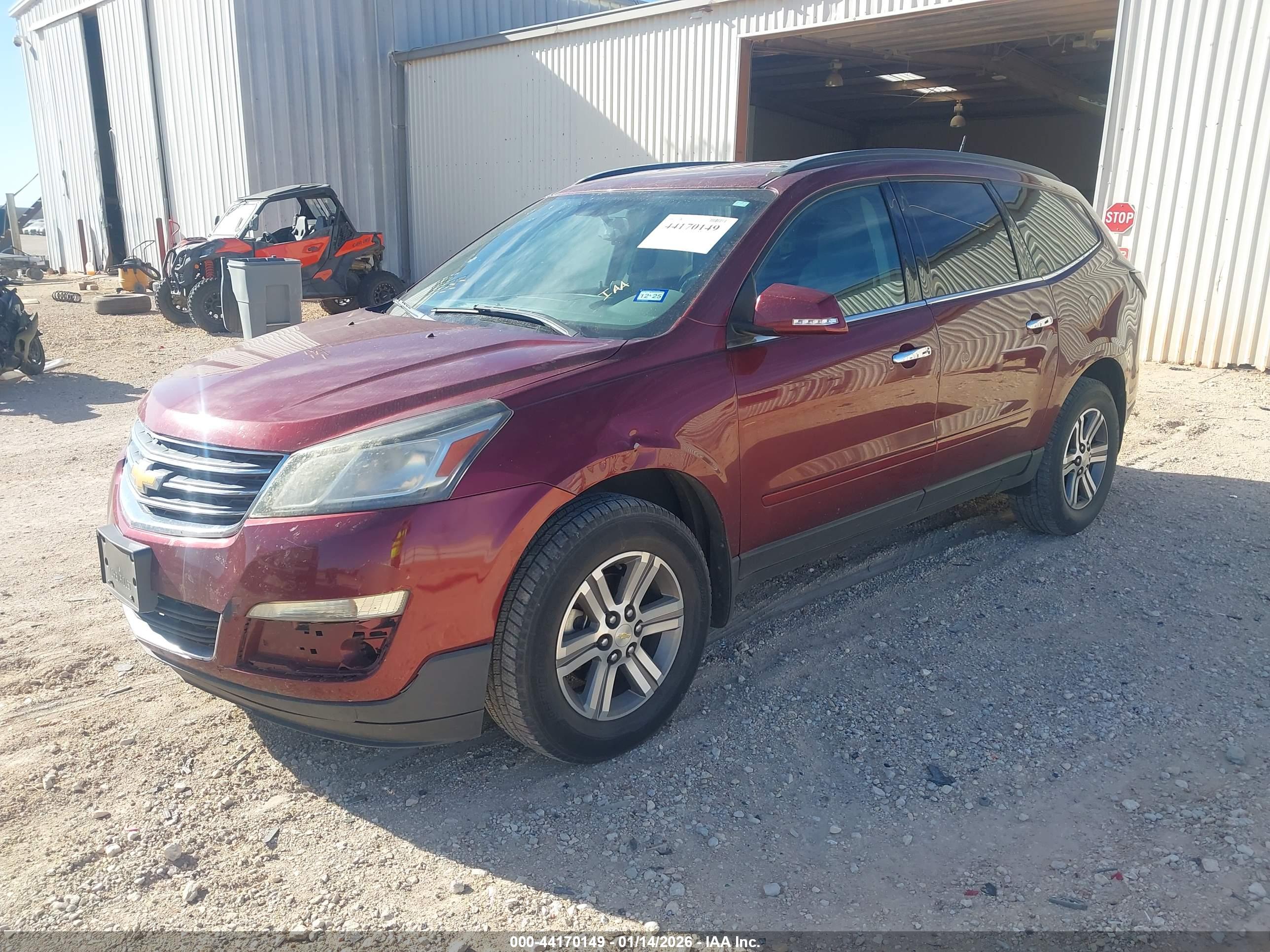 CHEVROLET TRAVERSE image 2