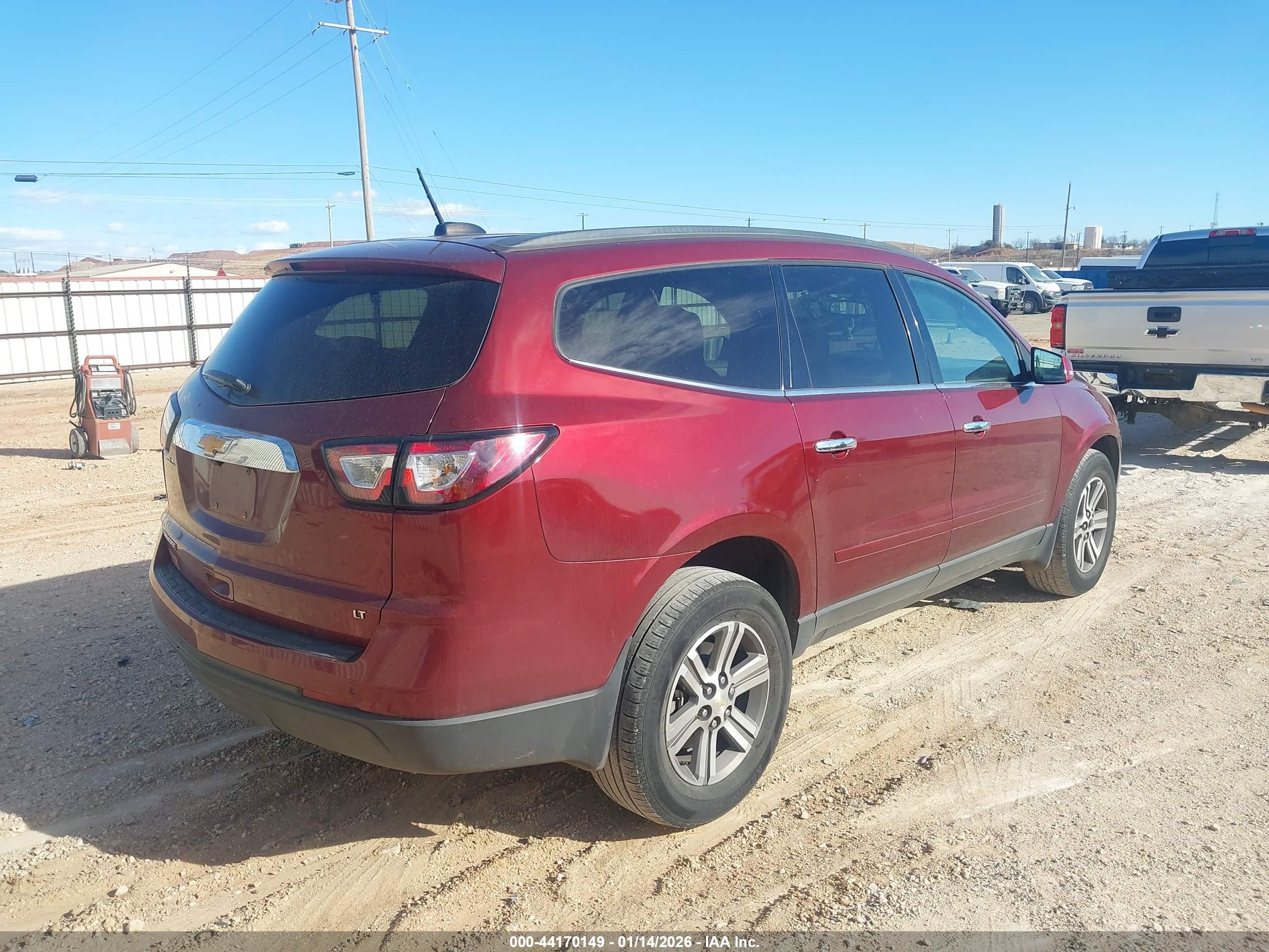 CHEVROLET TRAVERSE image 4