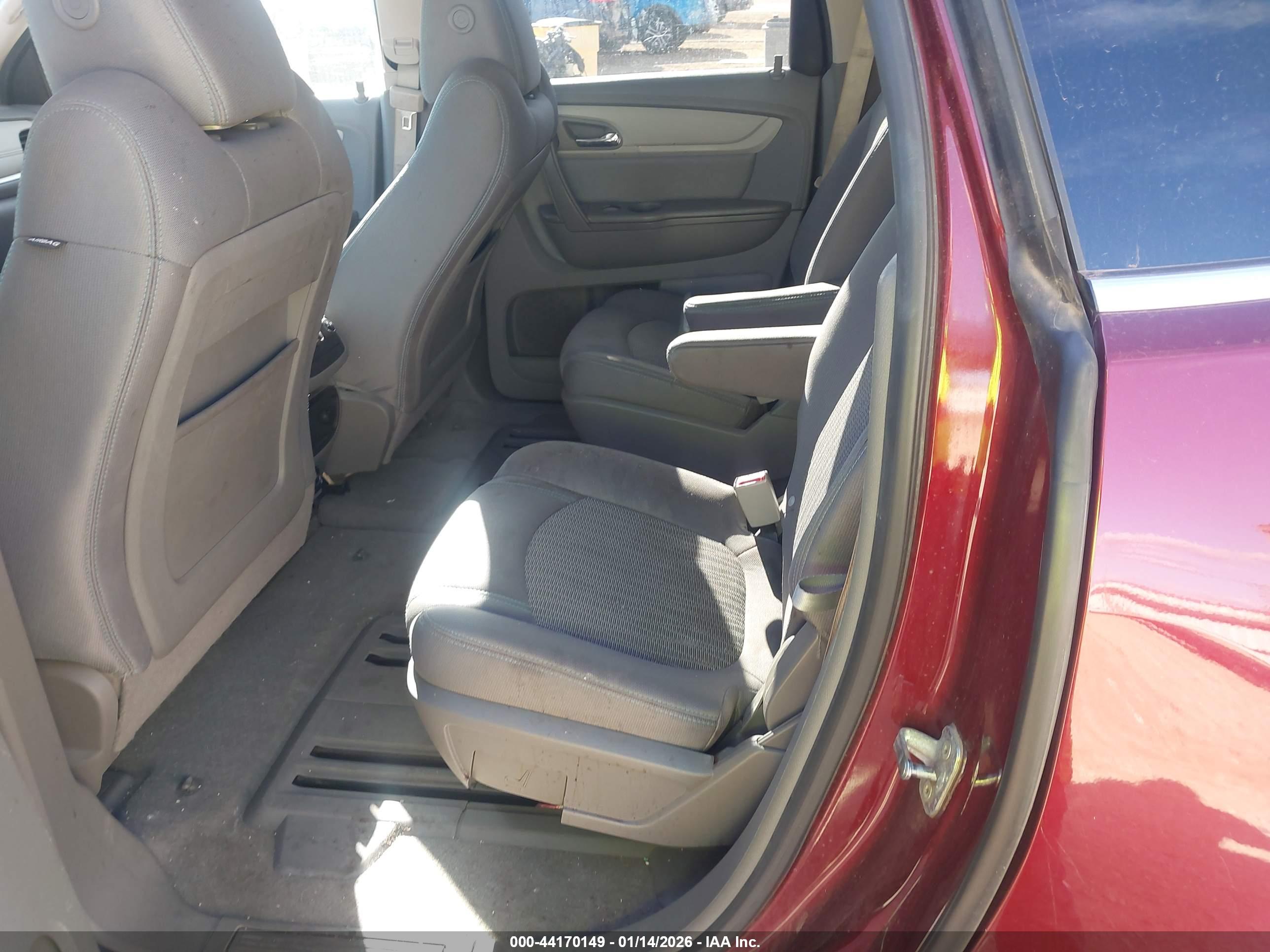 CHEVROLET TRAVERSE image 8