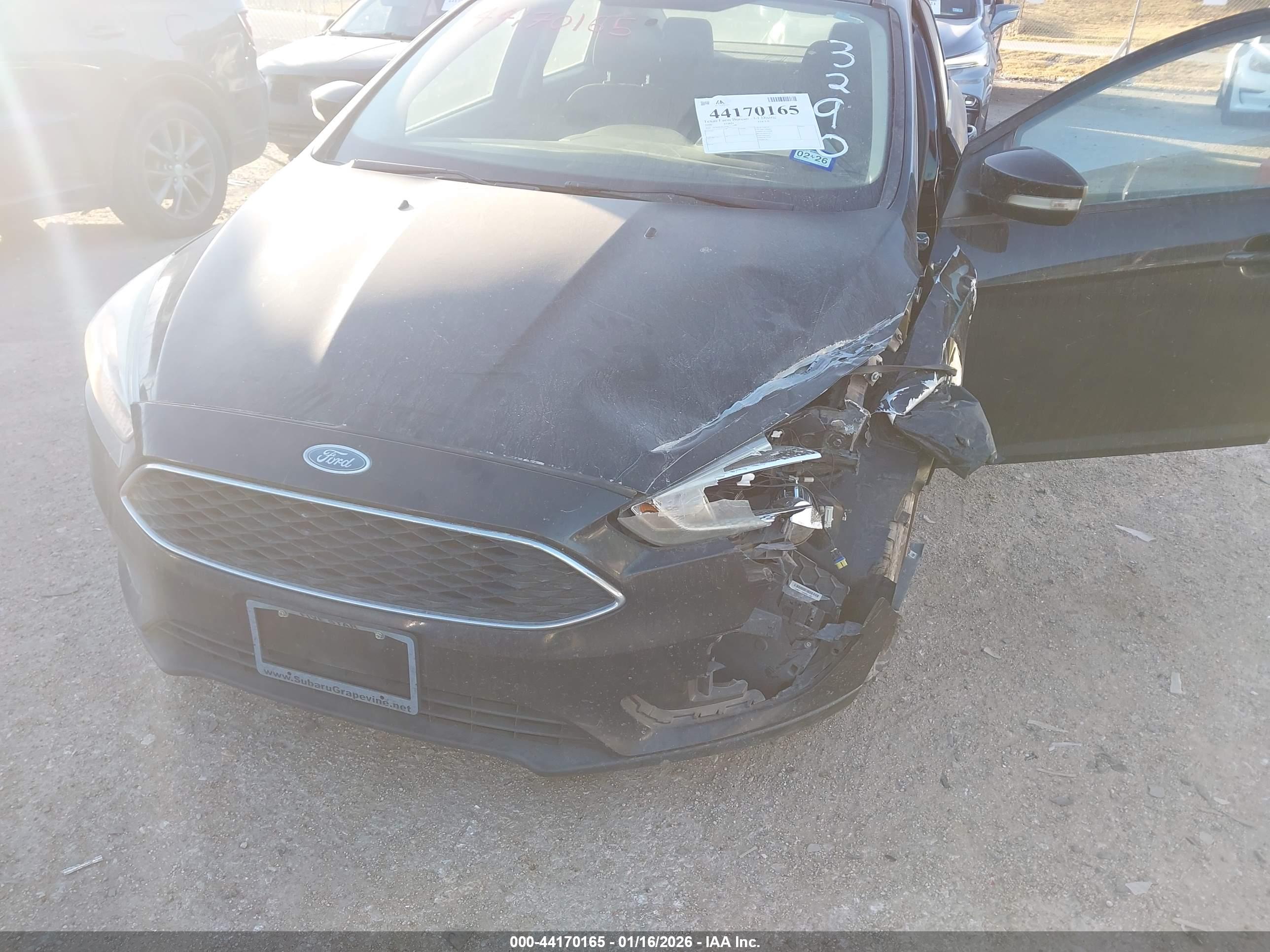 FORD FOCUS image 6