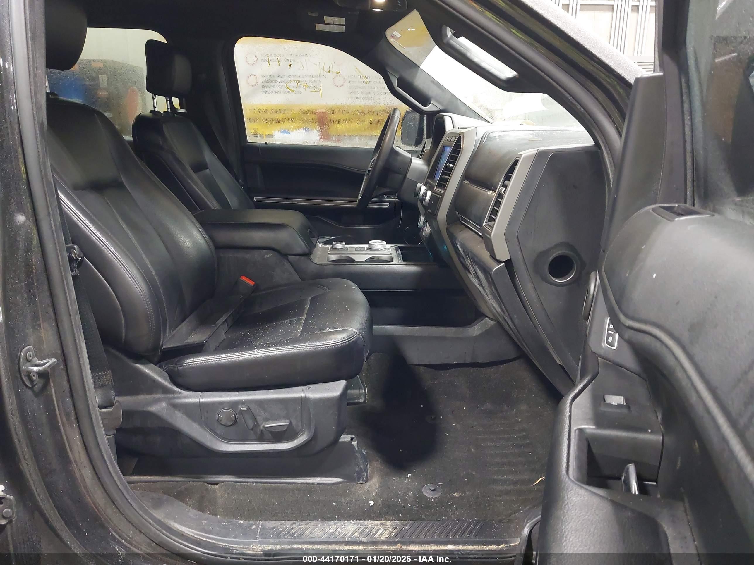FORD EXPEDITION image 5