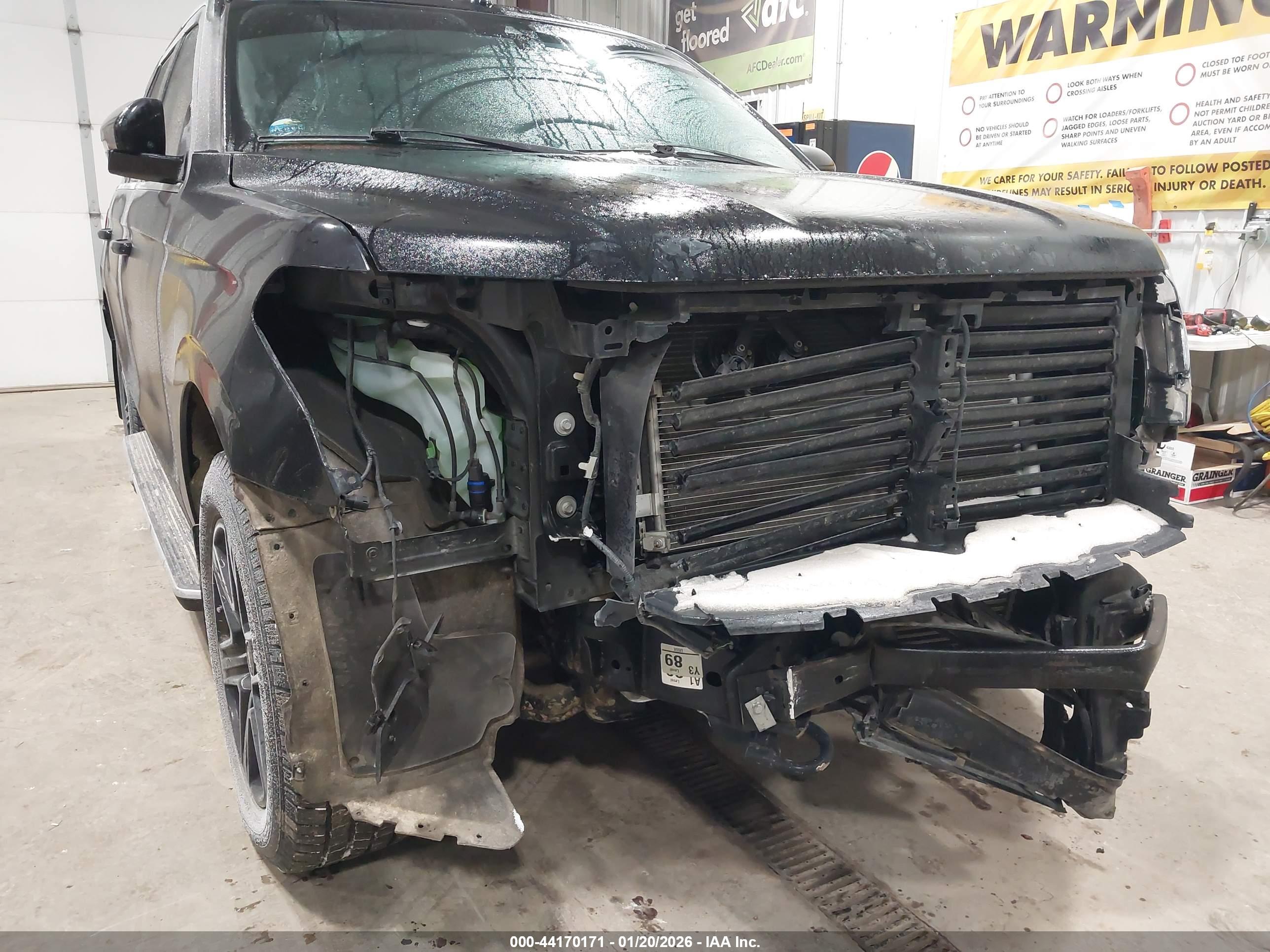 FORD EXPEDITION image 6
