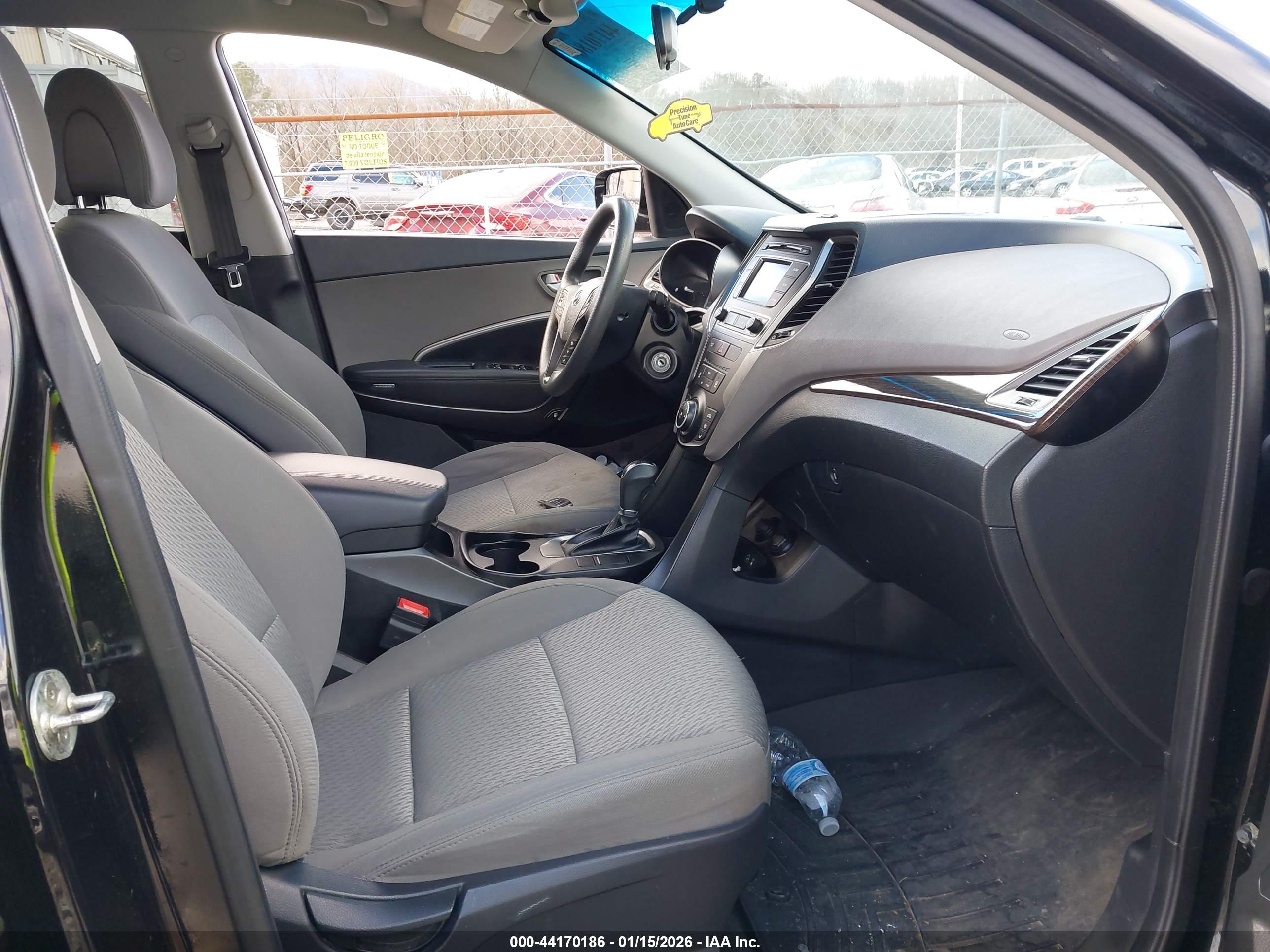 HYUNDAI SANTA image 5