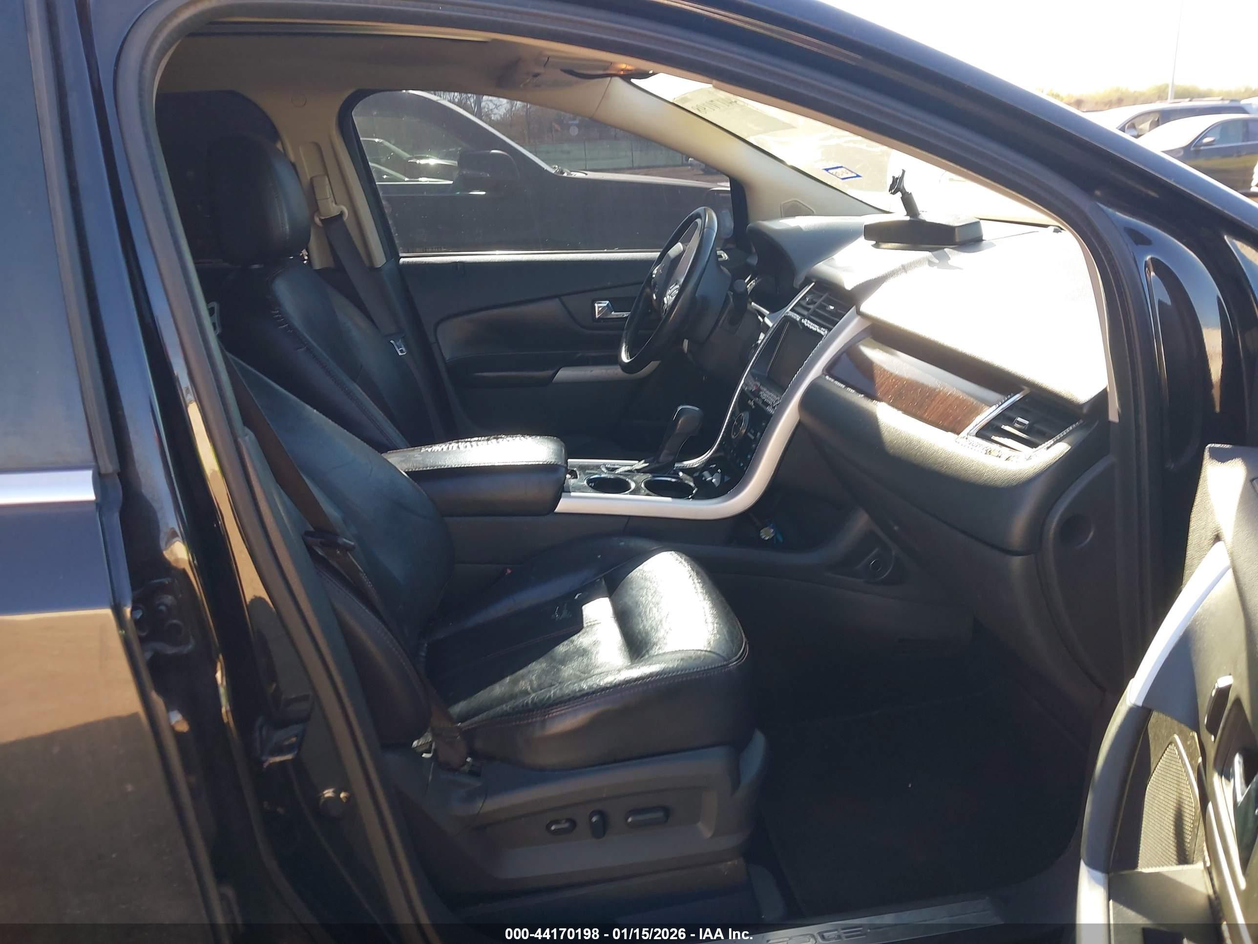 FORD EDGE image 5