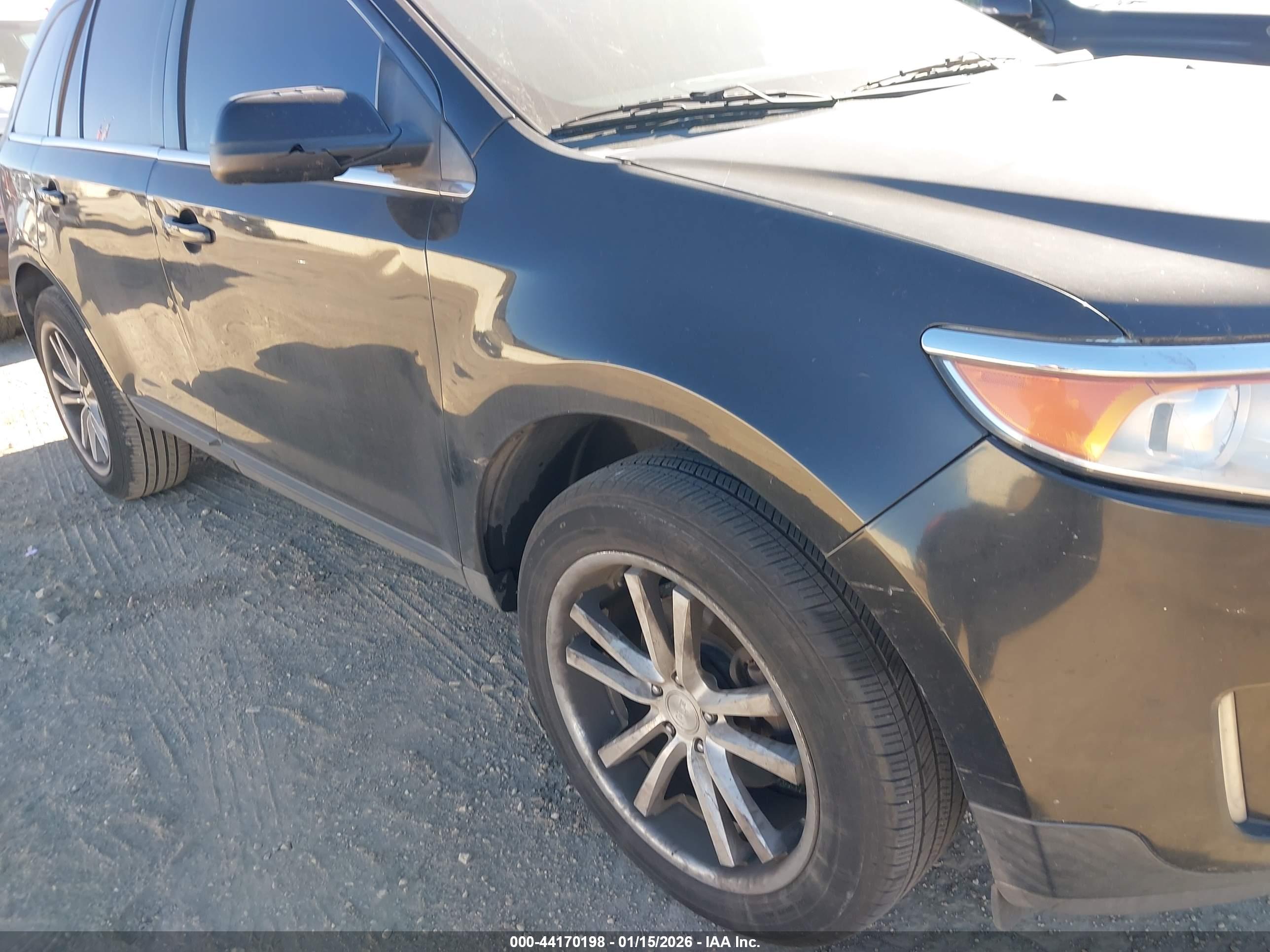 FORD EDGE image 6