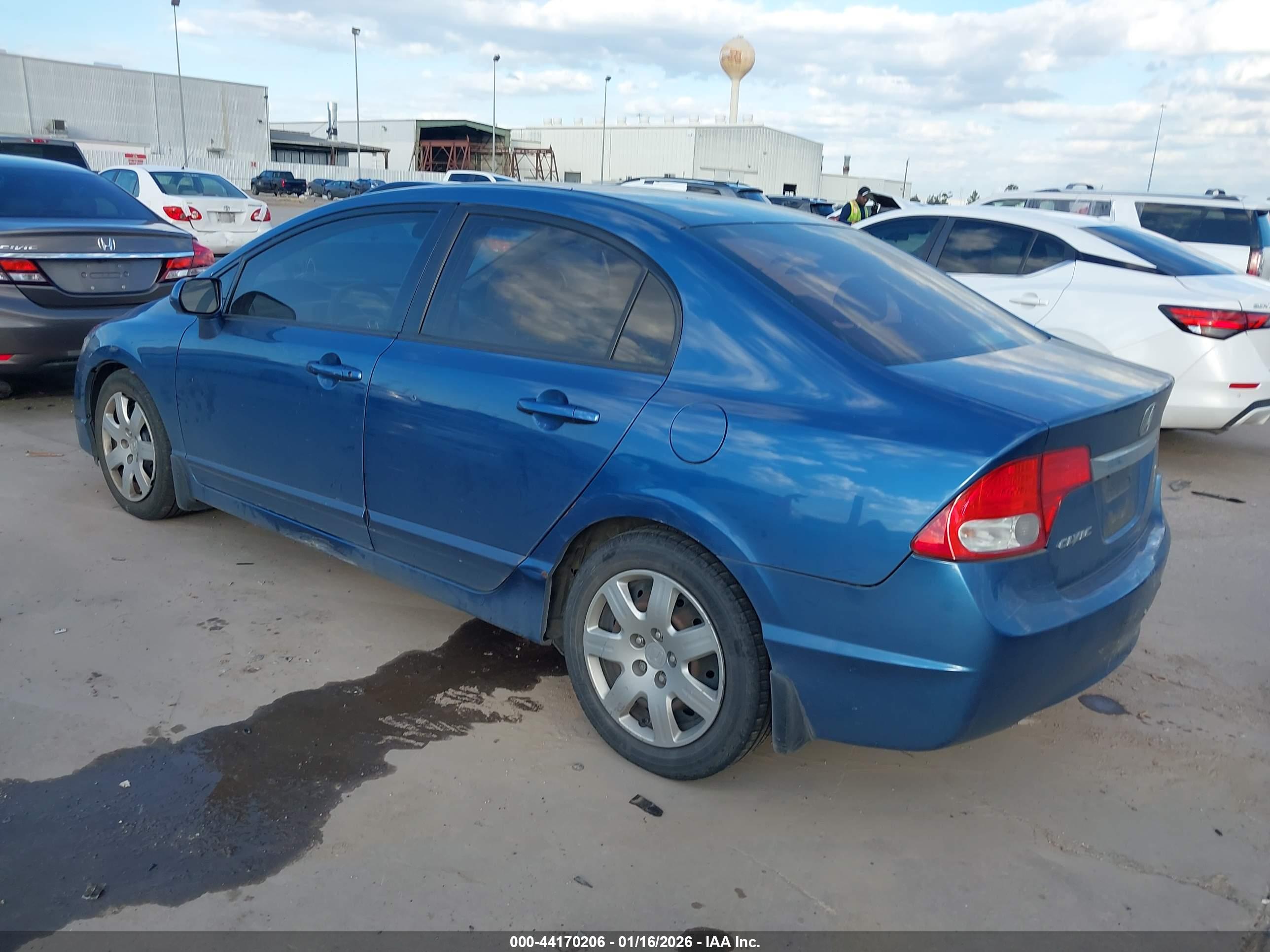 HONDA CIVIC image 3