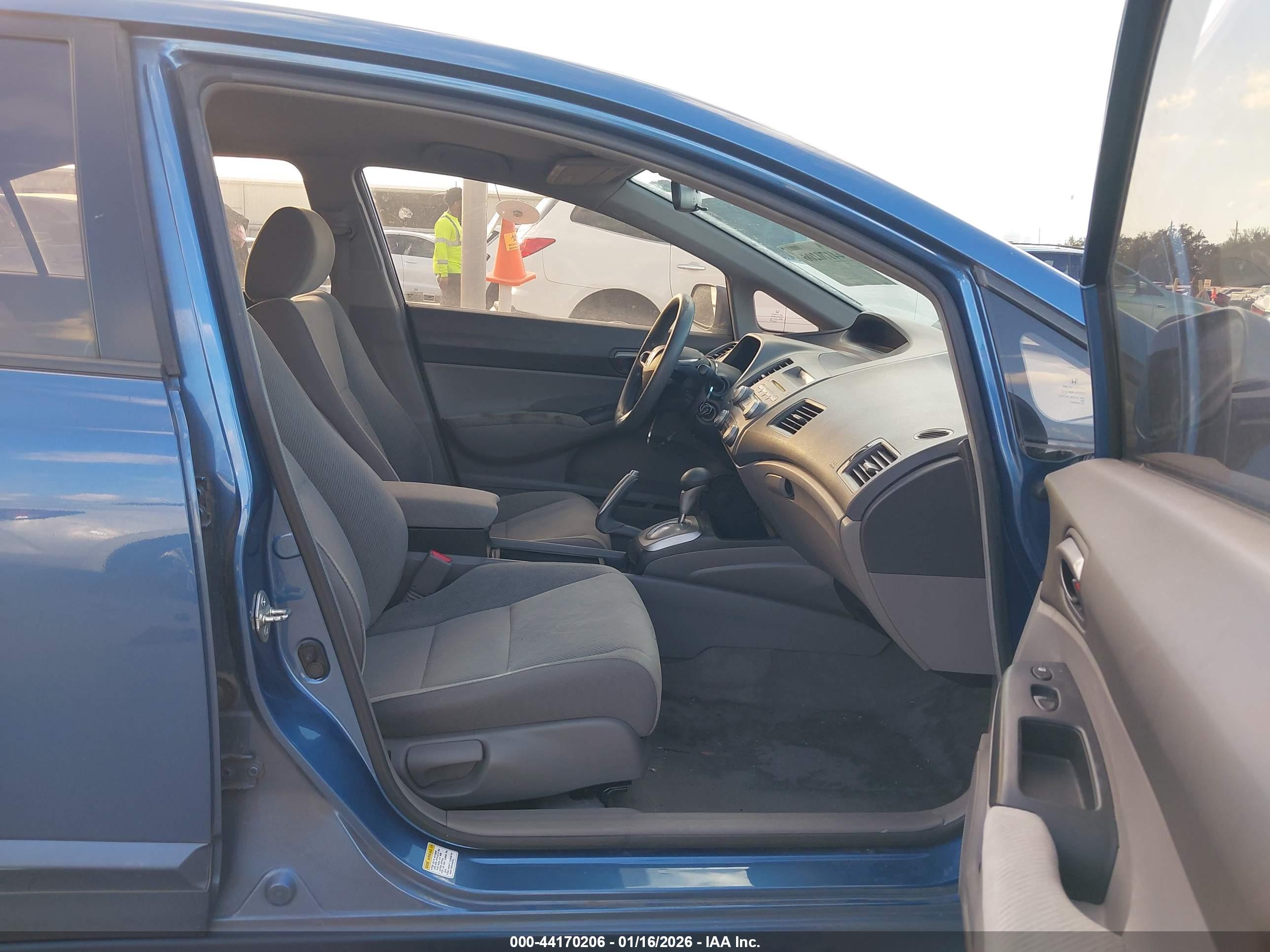 HONDA CIVIC image 5