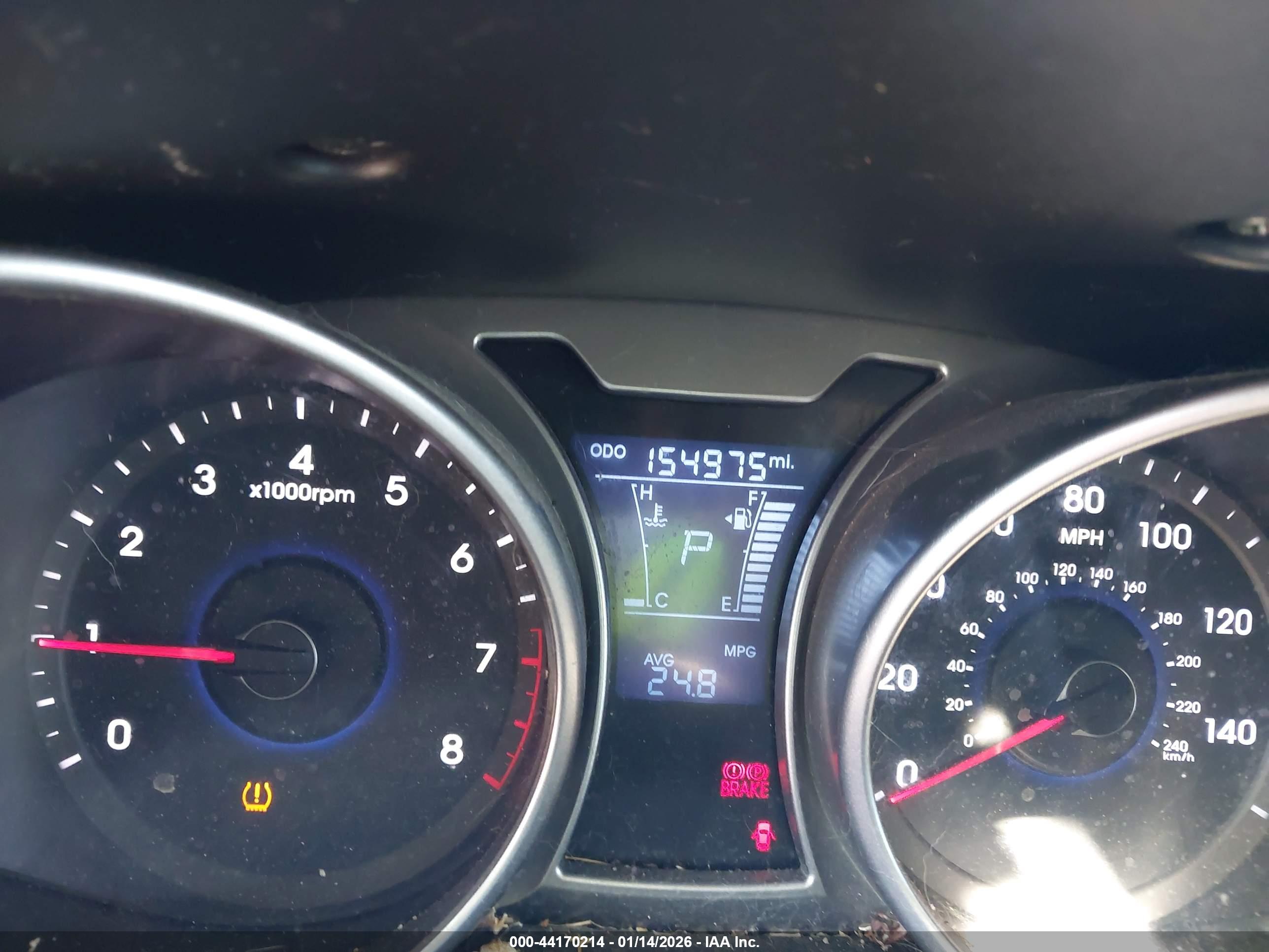 HYUNDAI VELOSTER image 7
