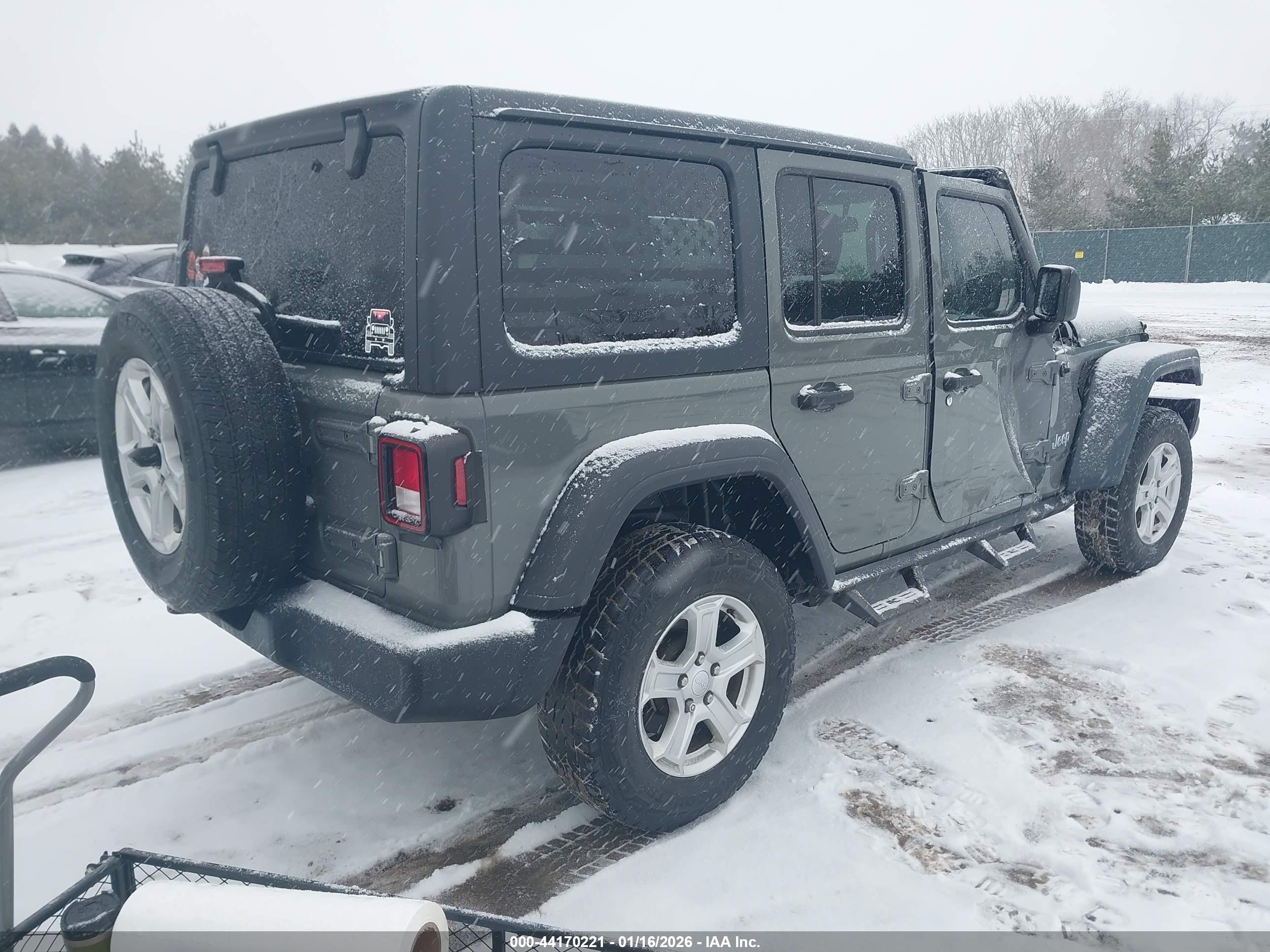 JEEP WRANGLER image 4