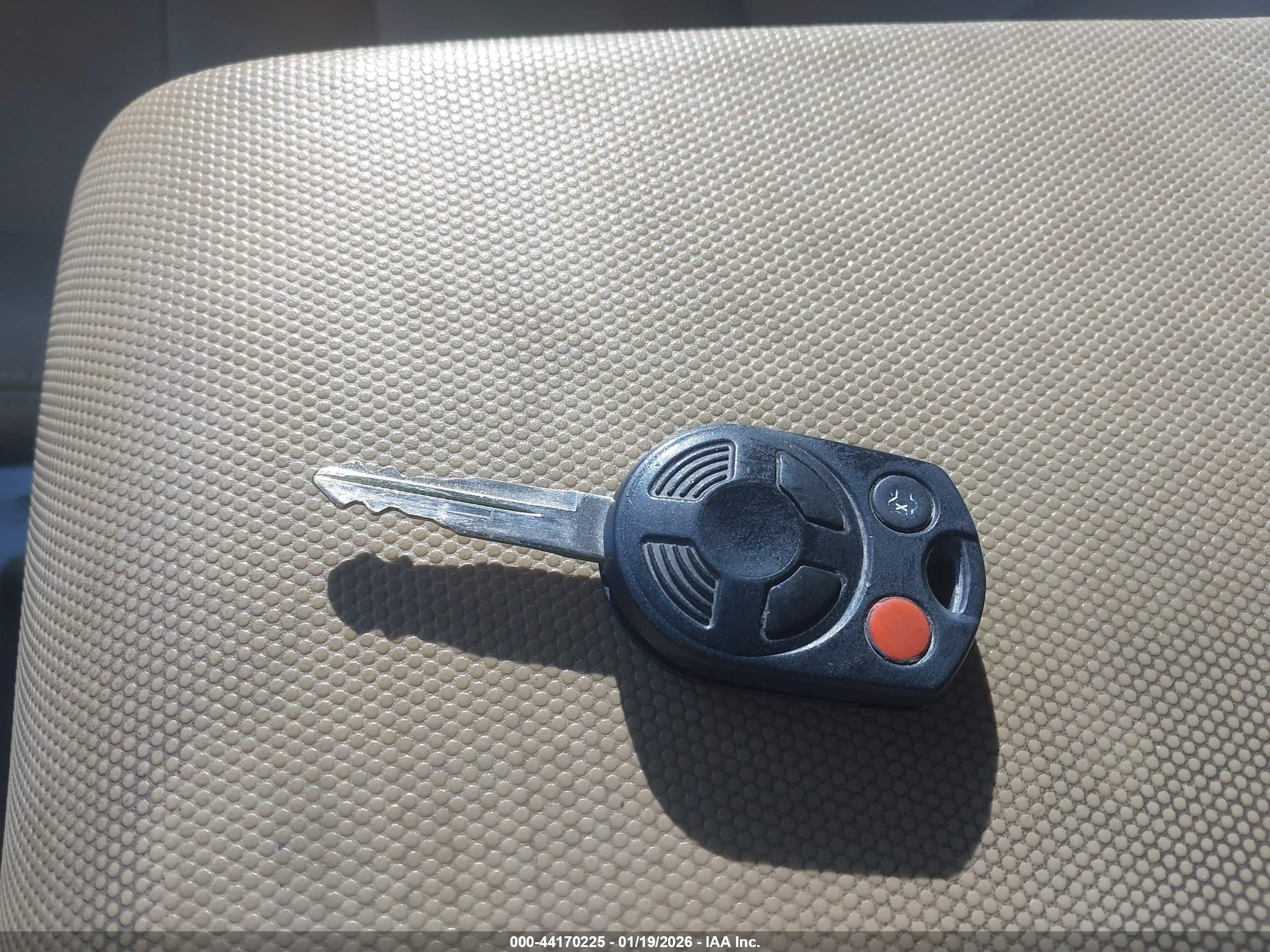 FORD ESCAPE image 11