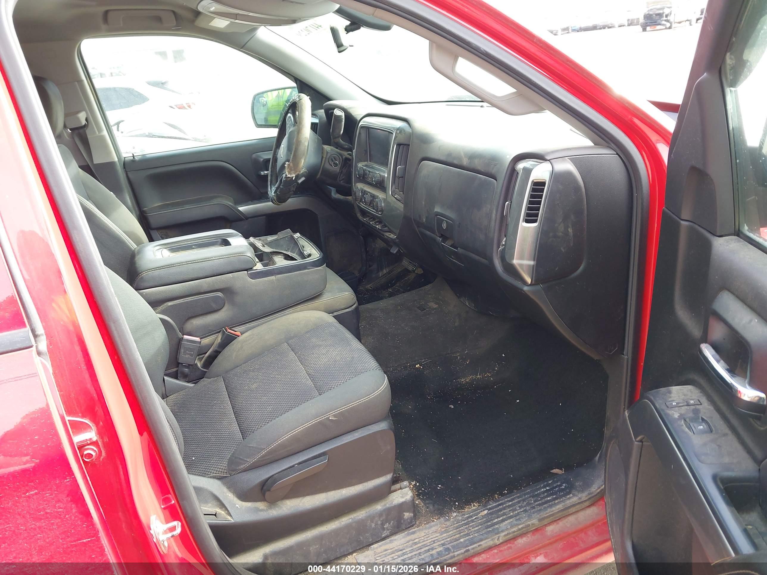 CHEVROLET SILVERADO image 5