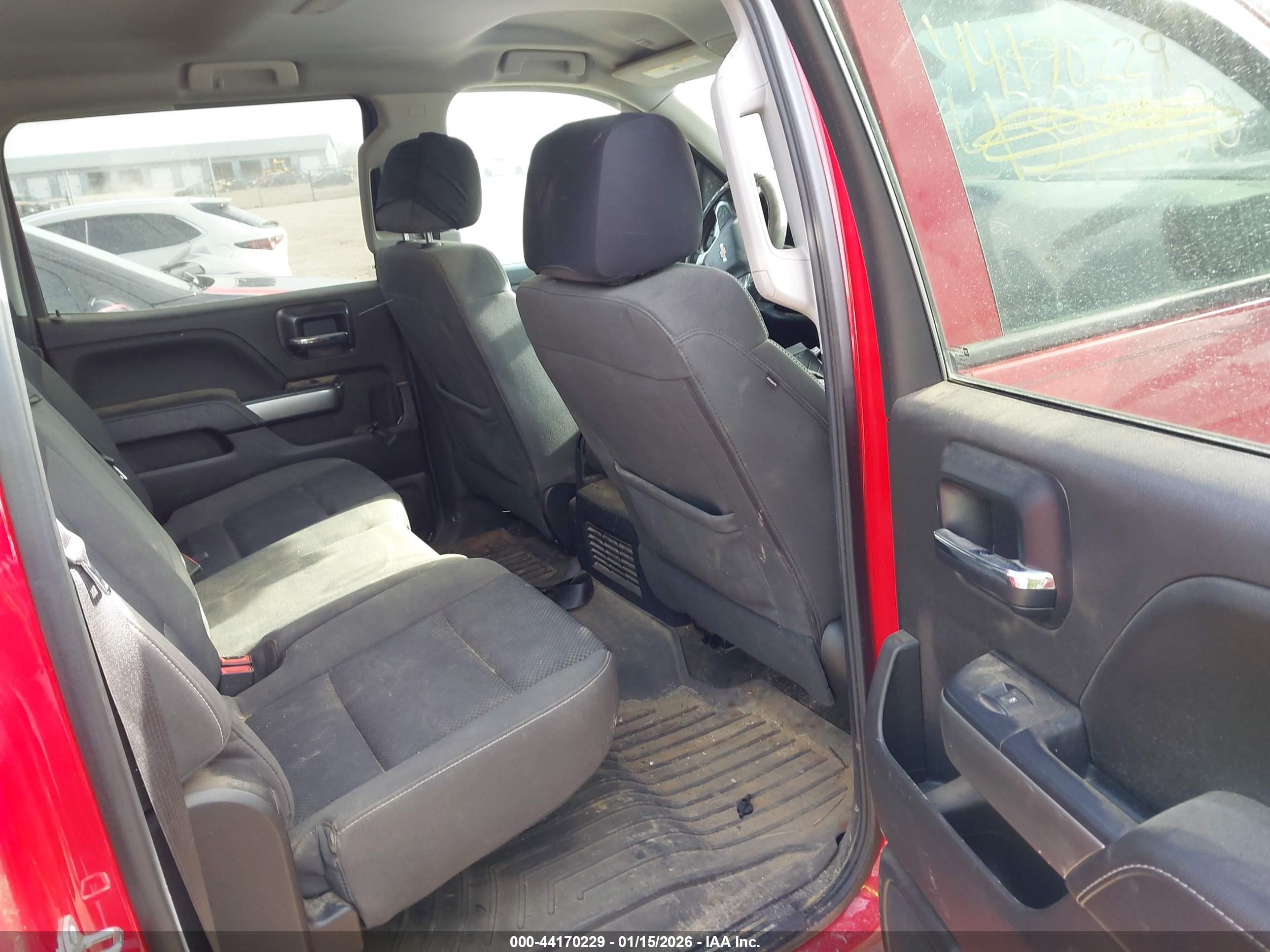 CHEVROLET SILVERADO image 8