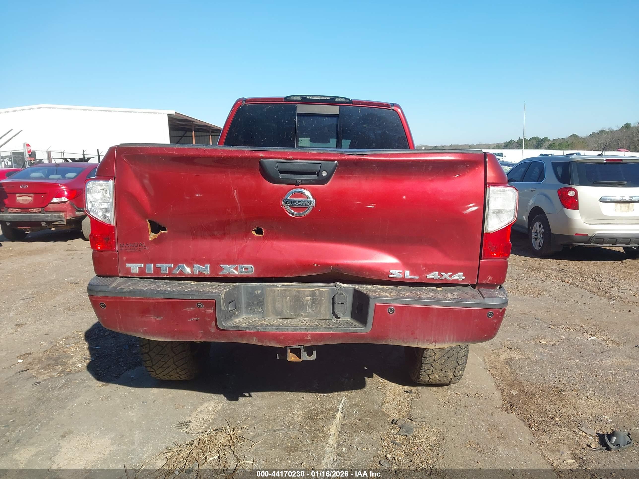 NISSAN TITAN image 6