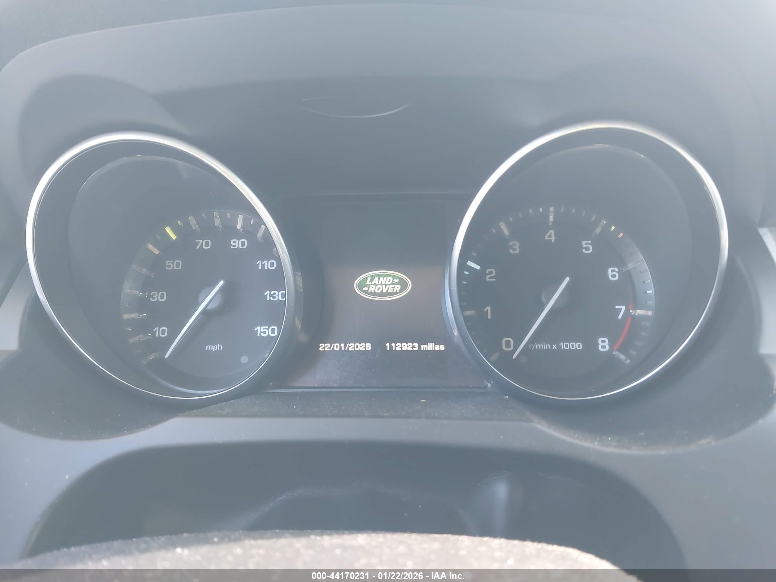 LAND ROVER image 7