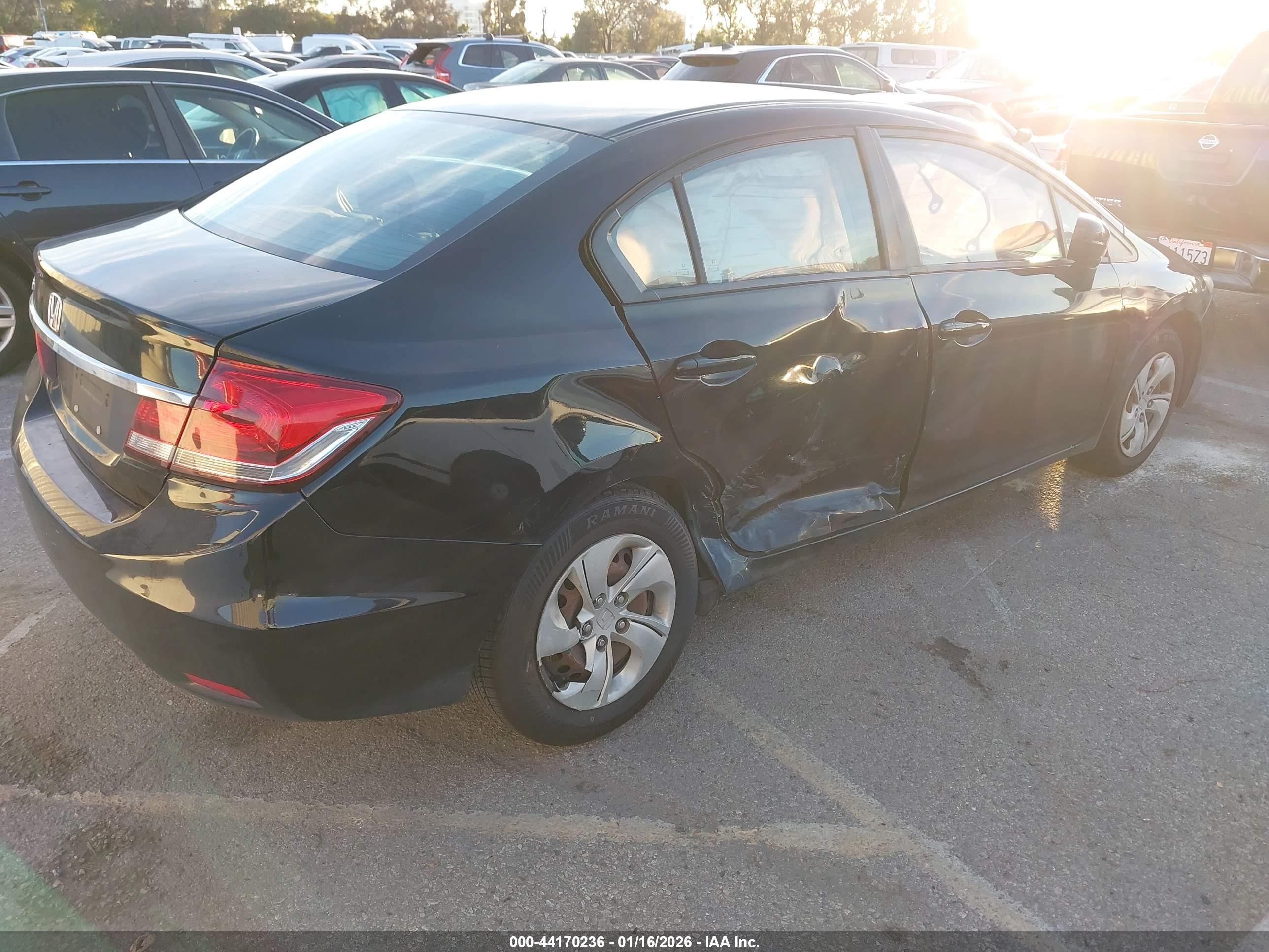 HONDA CIVIC image 4