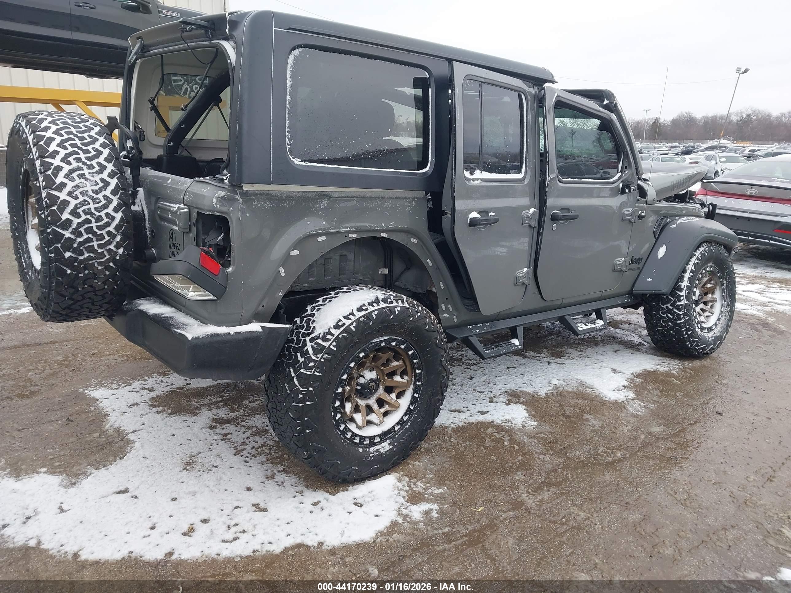 JEEP WRANGLER image 4
