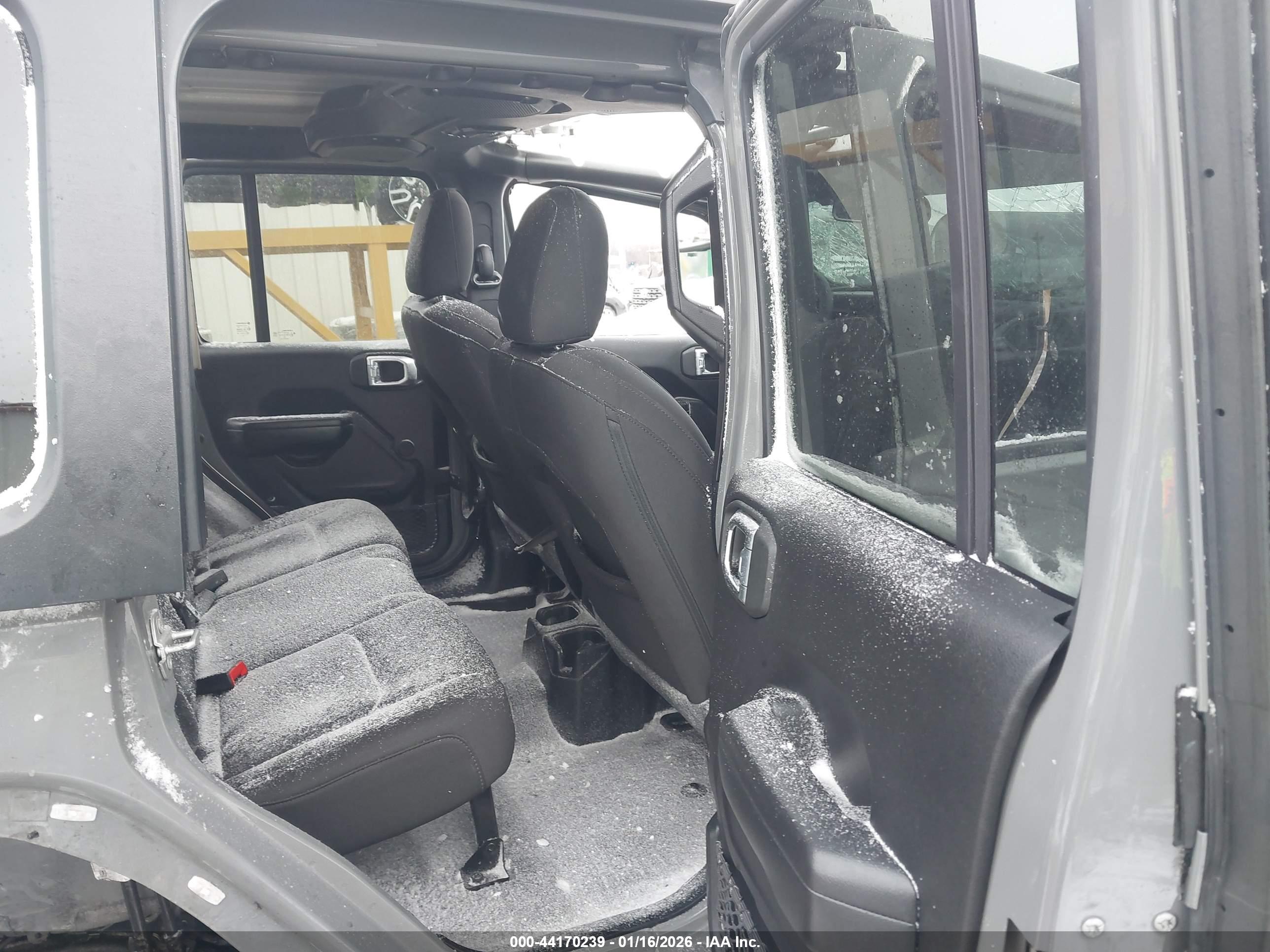 JEEP WRANGLER image 8