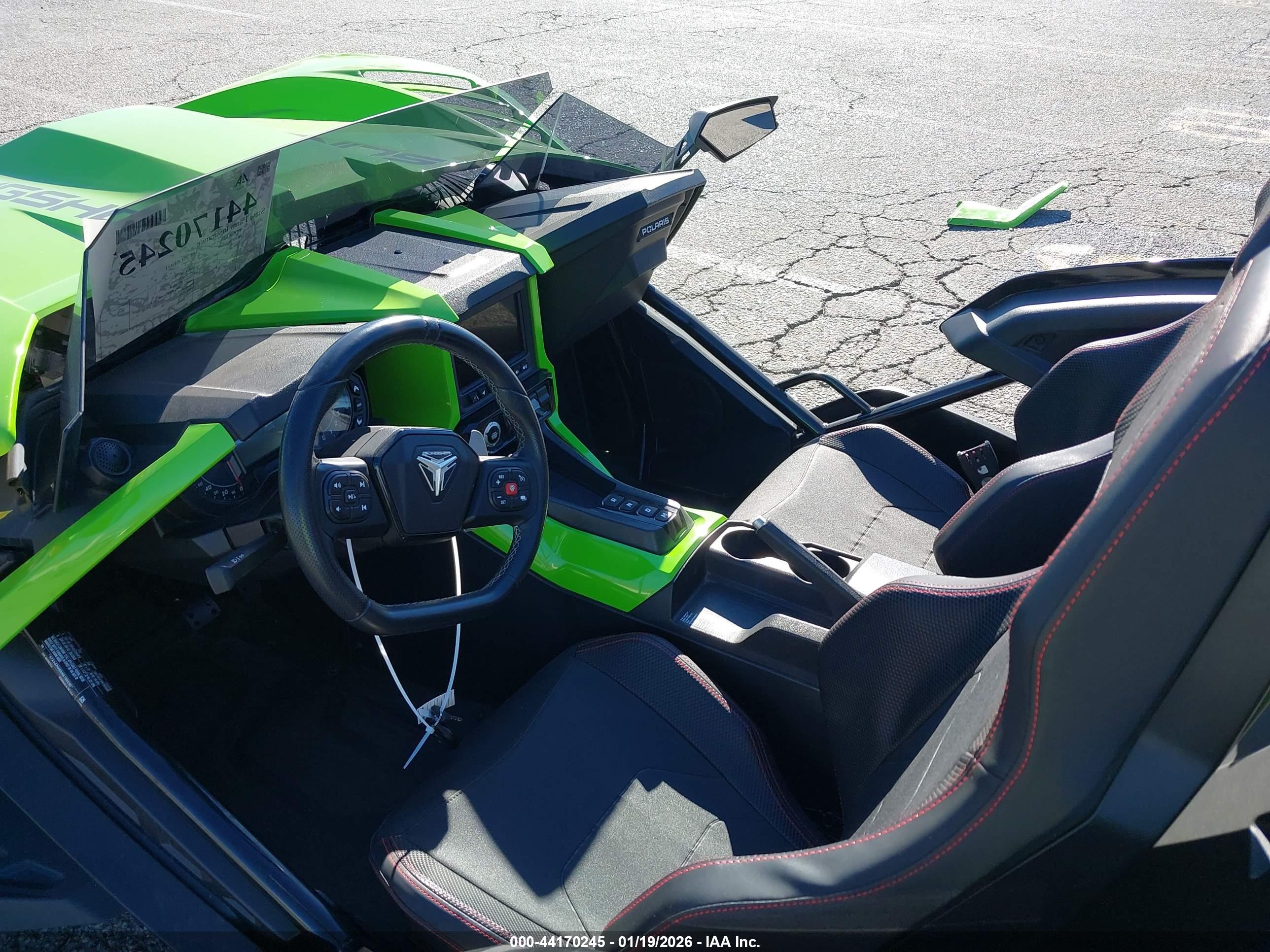 POLARIS SLINGSHOT image 8