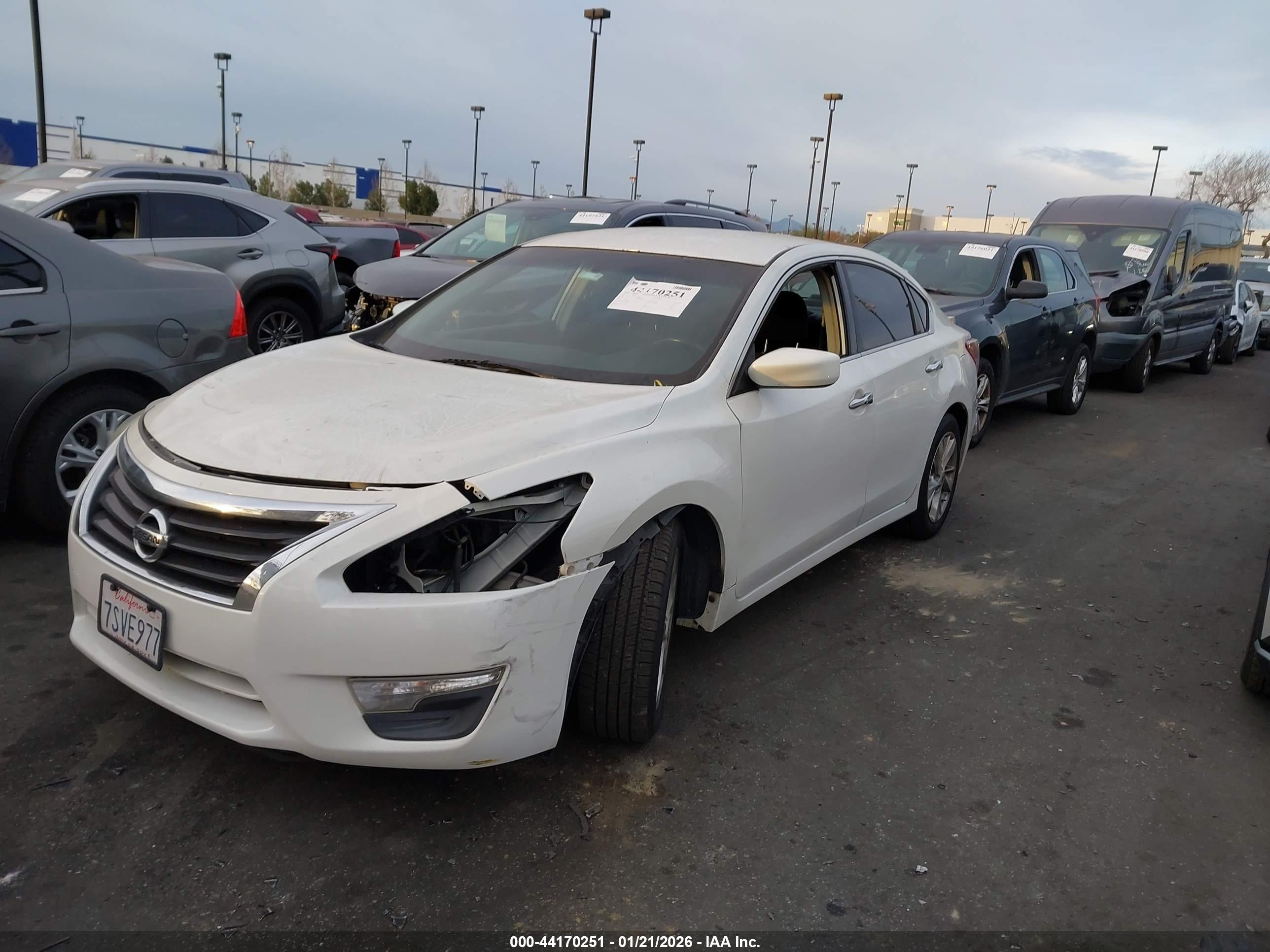 NISSAN ALTIMA image 2