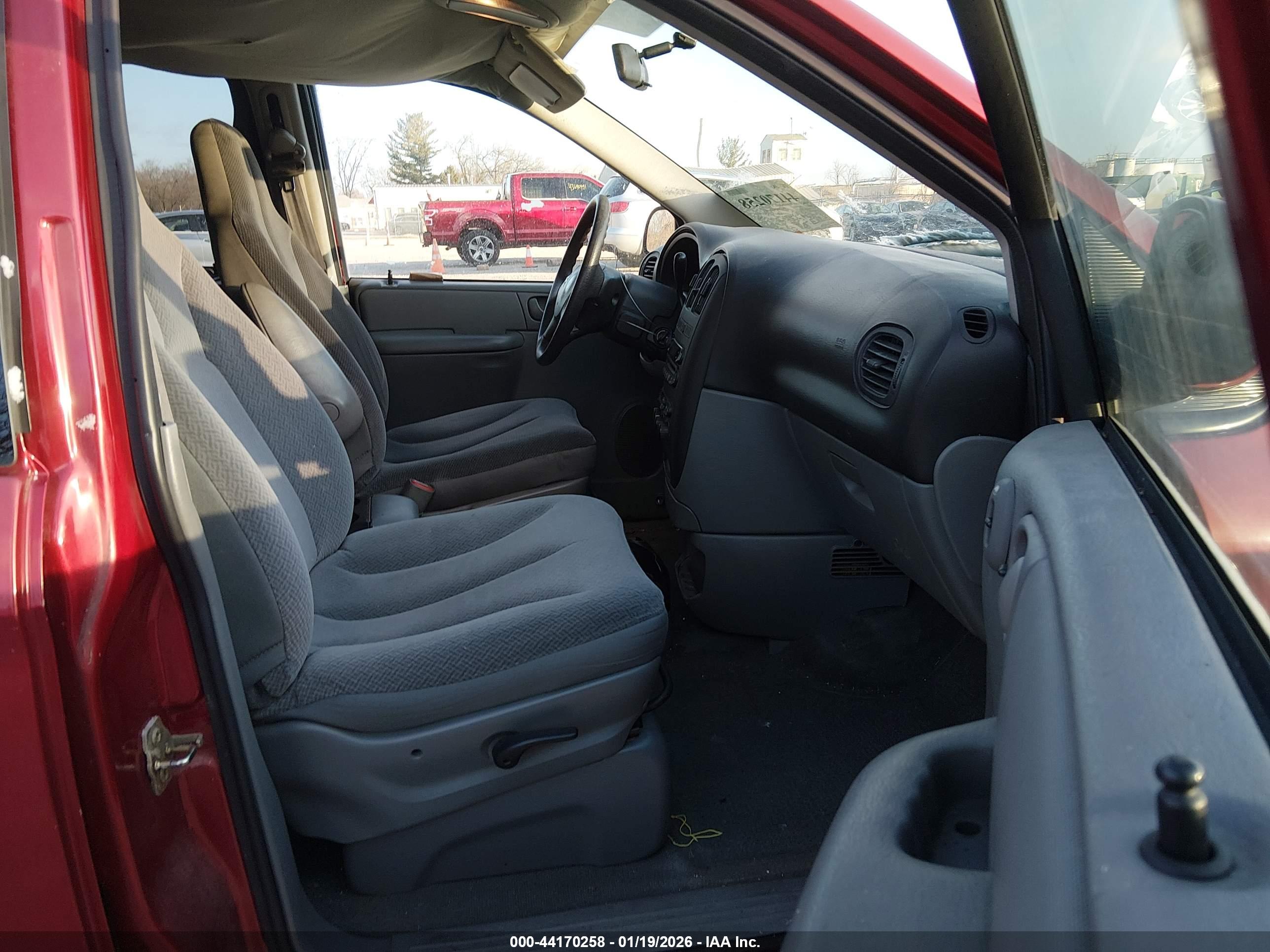 DODGE GRAND image 5