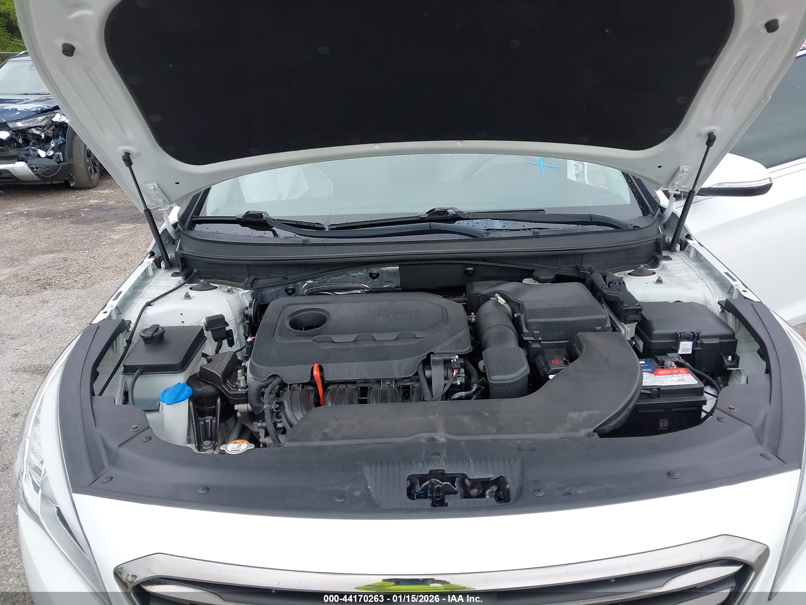 HYUNDAI SONATA image 10