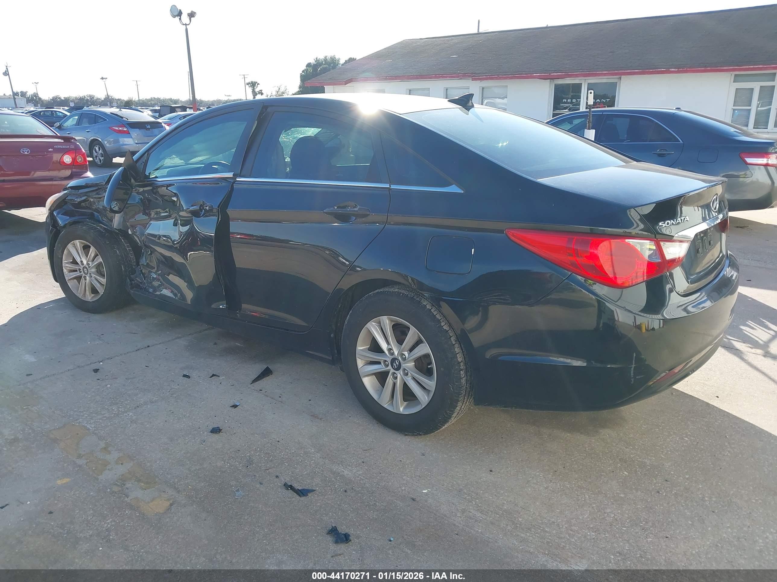 HYUNDAI SONATA image 3