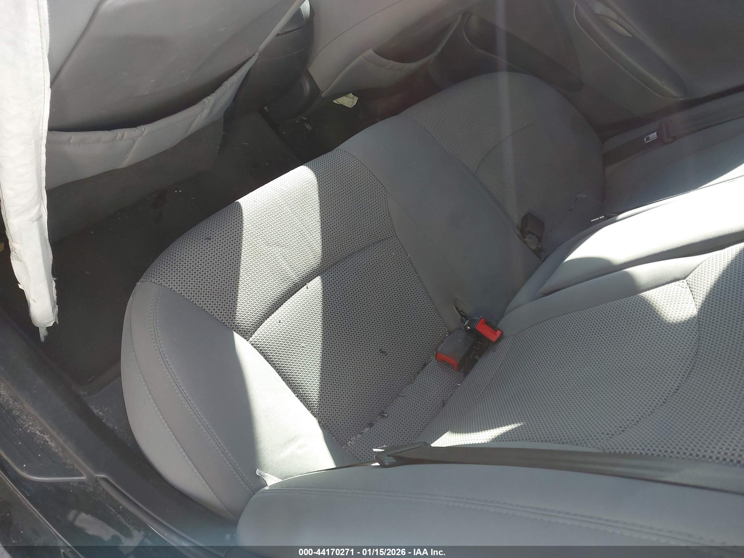 HYUNDAI SONATA image 8