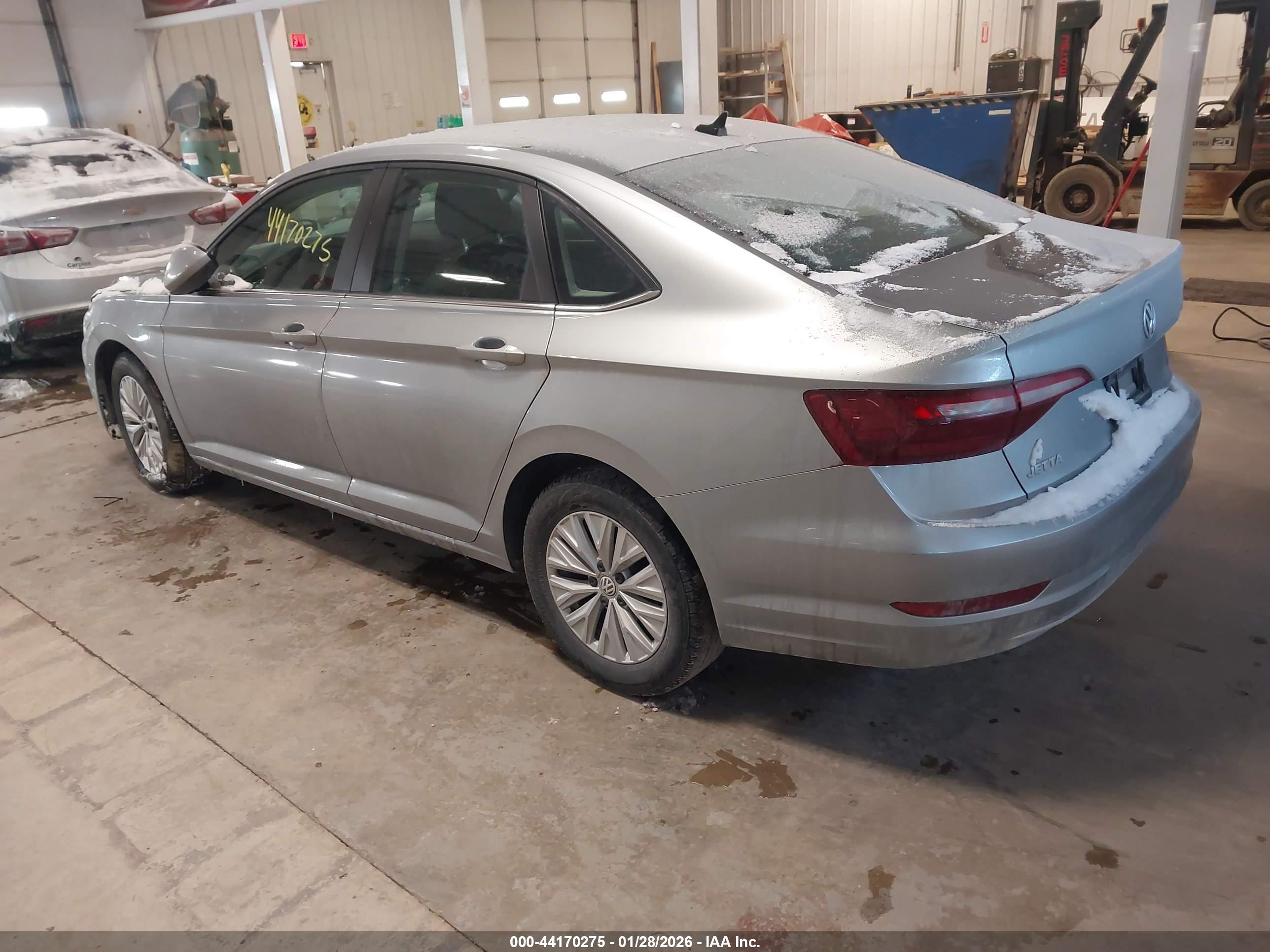 VOLKSWAGEN JETTA image 3