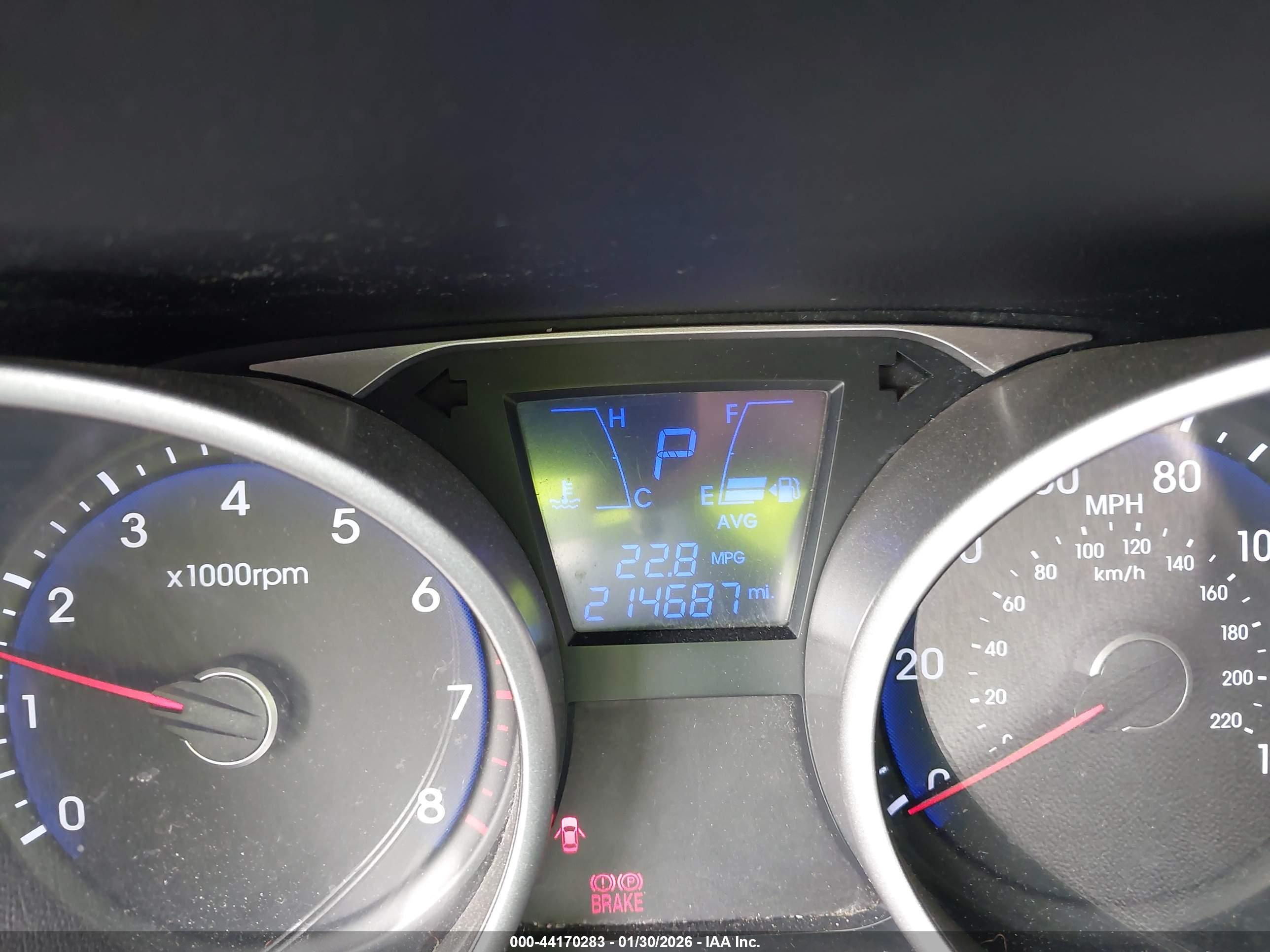 HYUNDAI TUCSON image 7