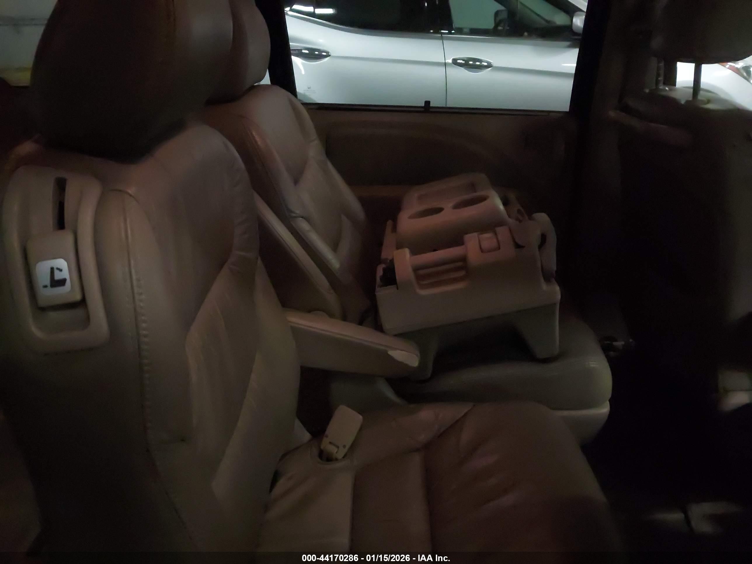 HONDA ODYSSEY image 8