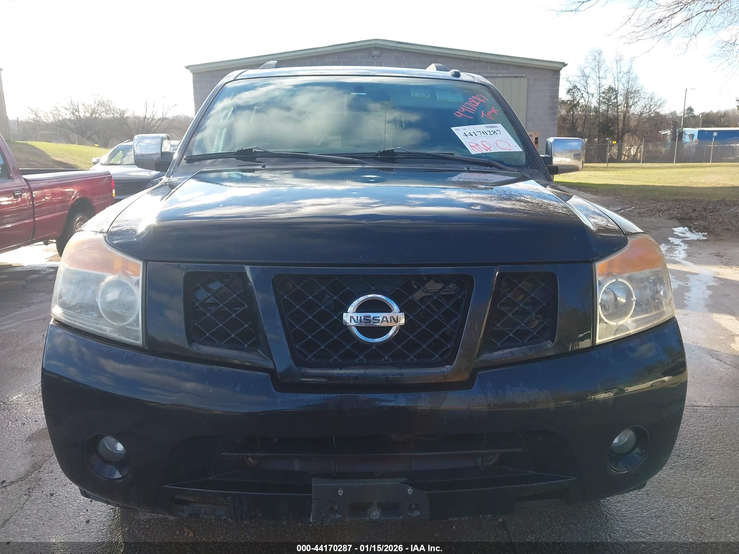 NISSAN ARMADA image 6