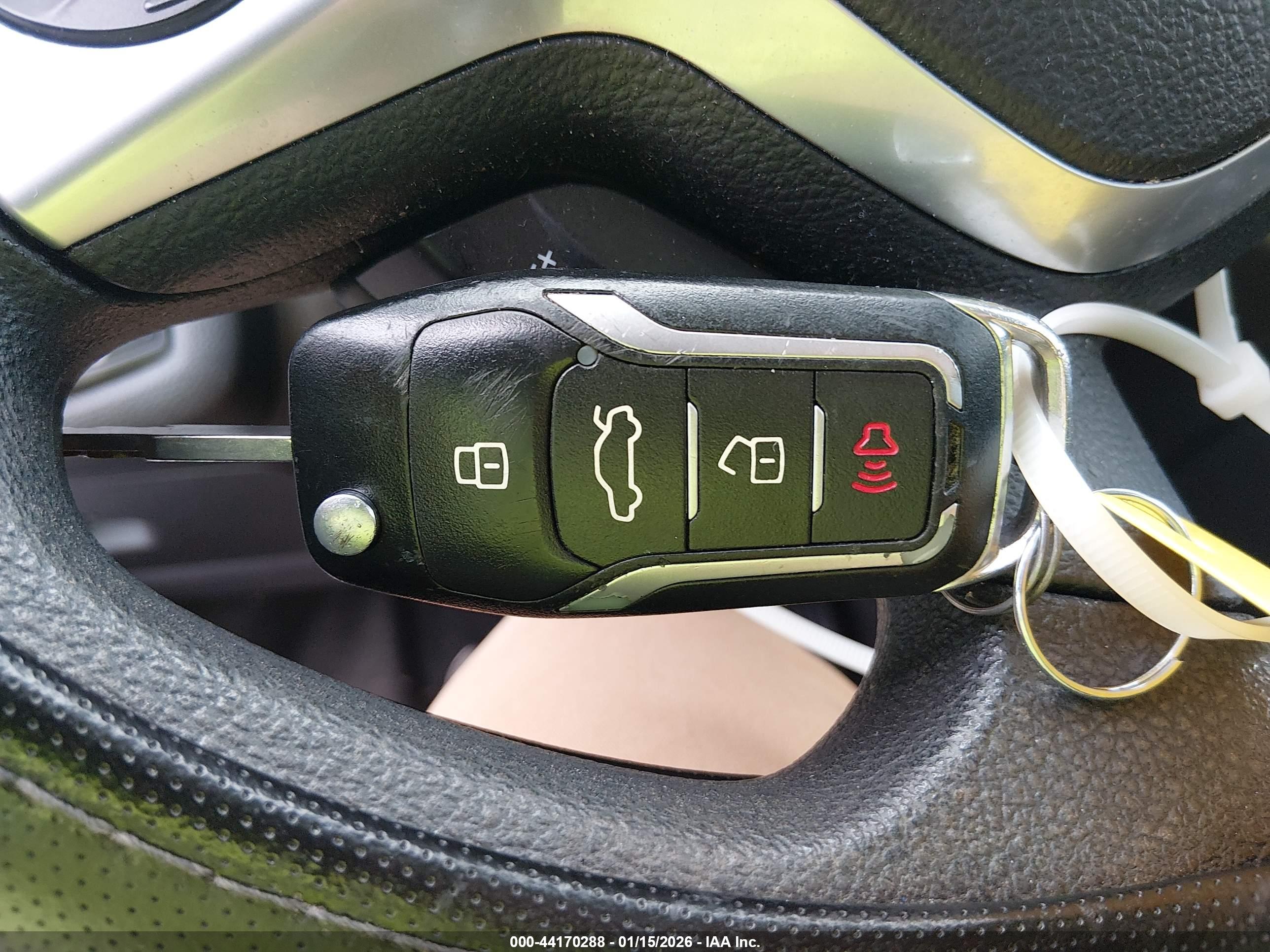 FORD ESCAPE image 11