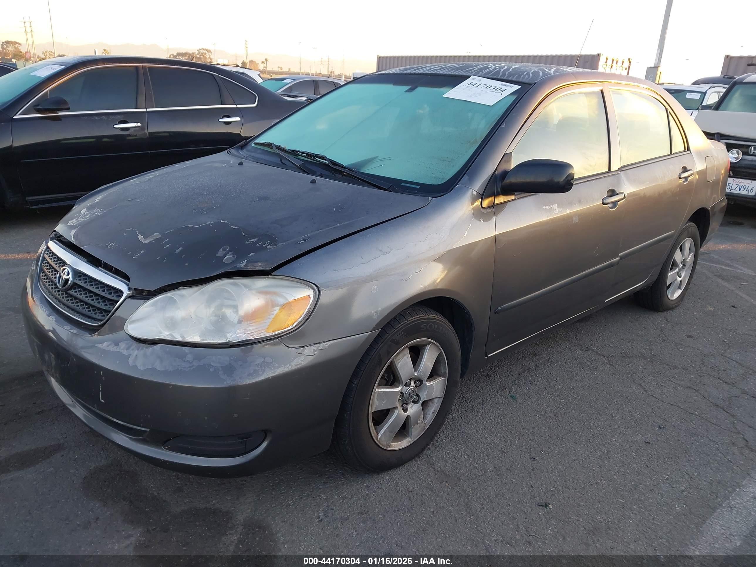 TOYOTA COROLLA image 2