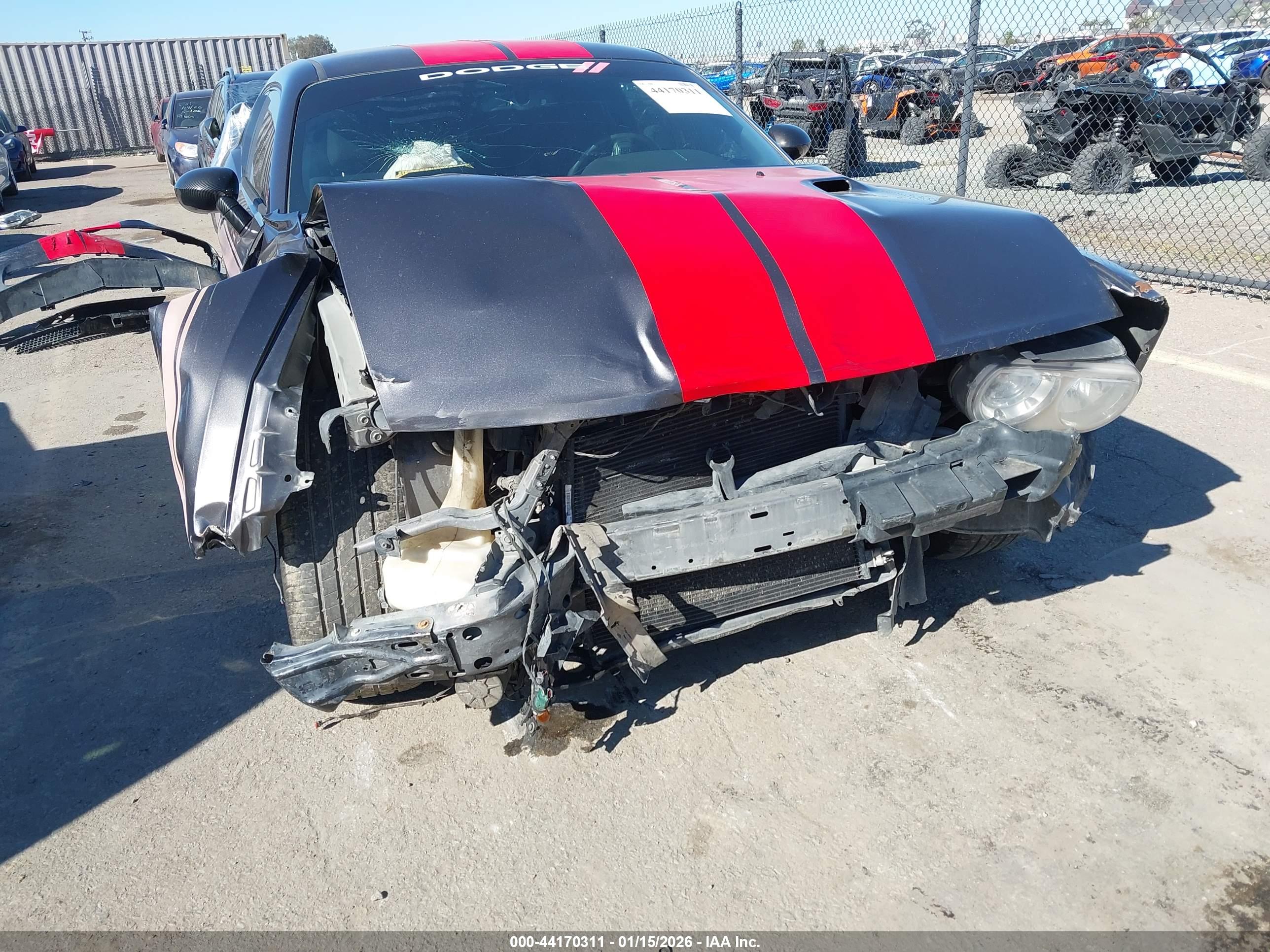 DODGE CHALLENGER image 6