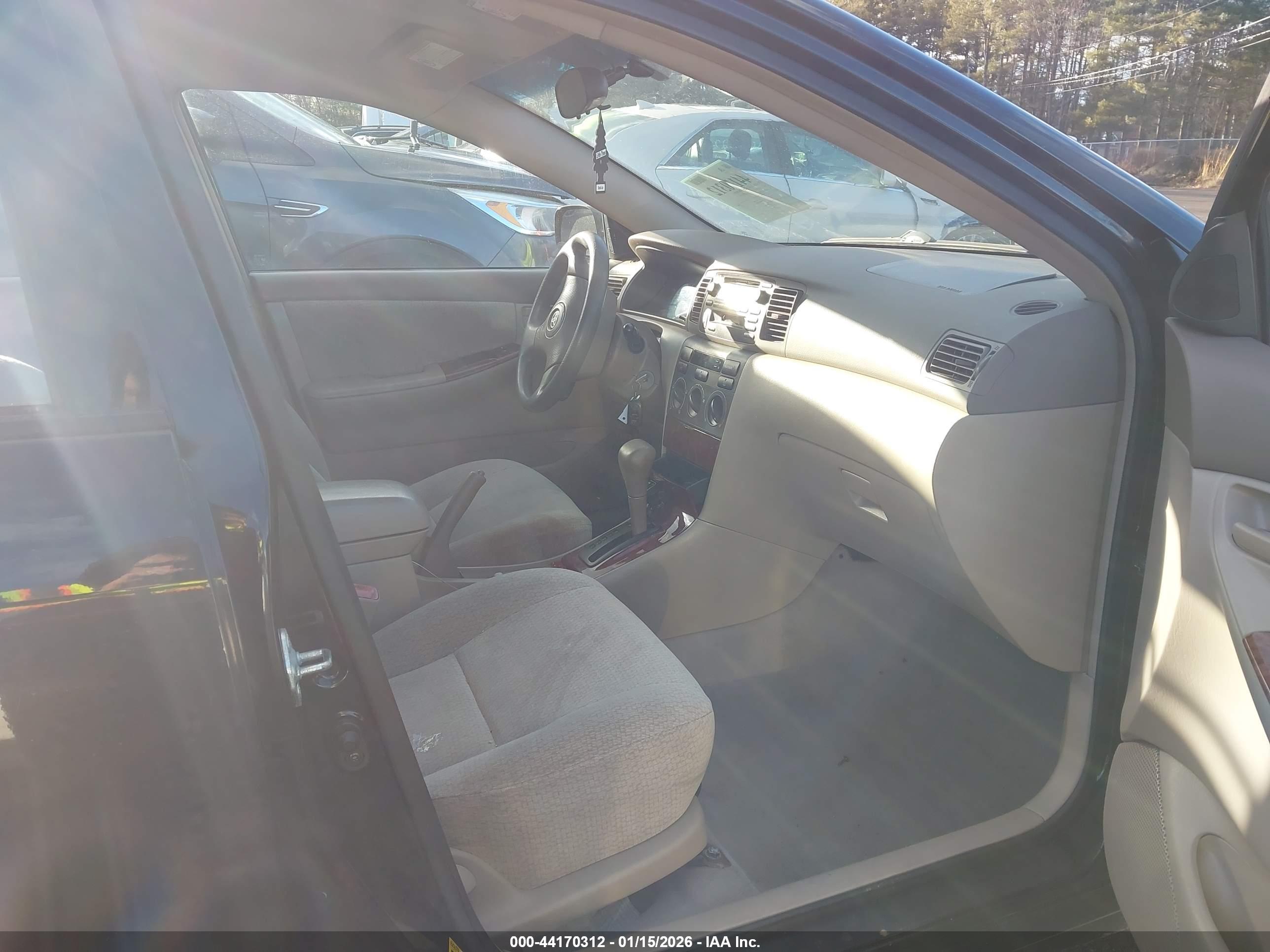 TOYOTA COROLLA image 5