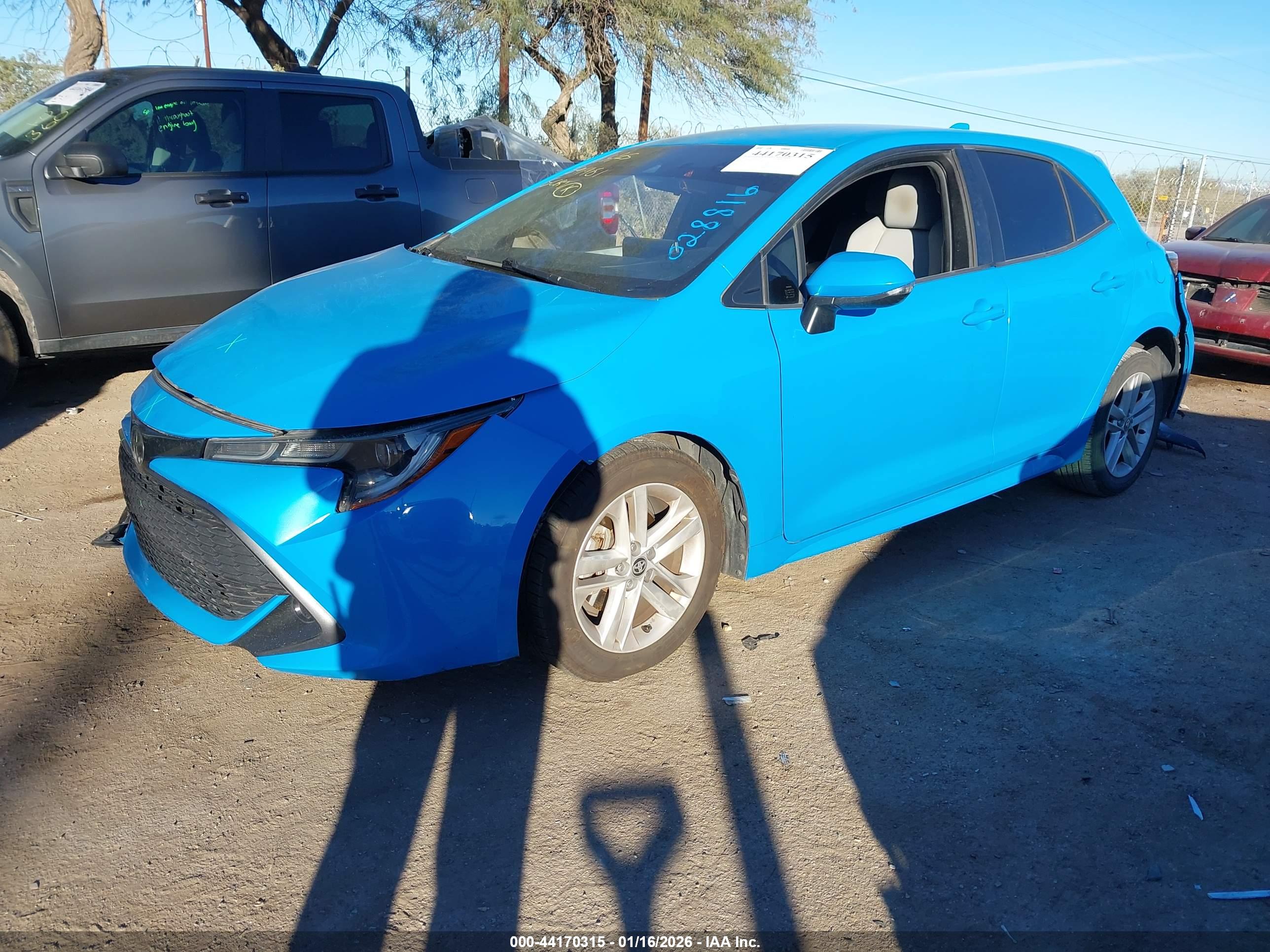 TOYOTA COROLLA image 2