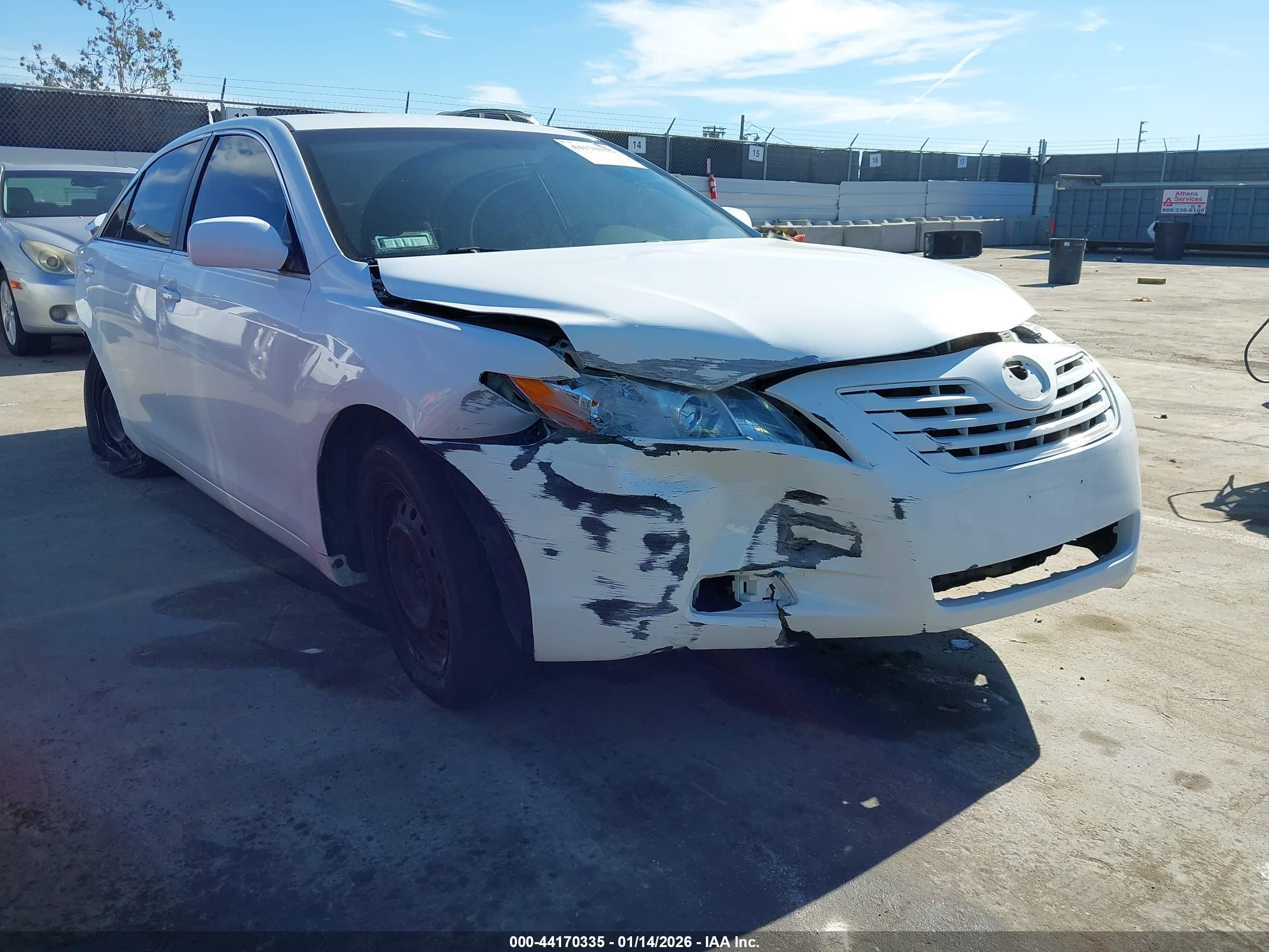 TOYOTA CAMRY image 6