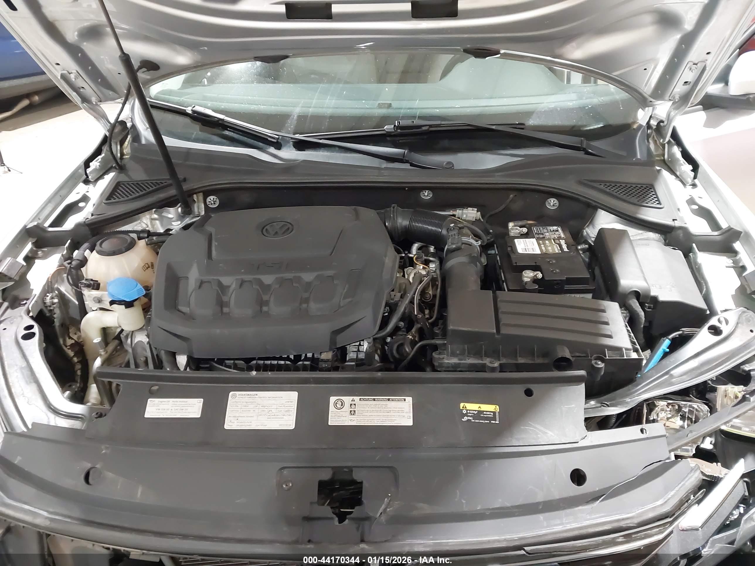 VOLKSWAGEN PASSAT image 10